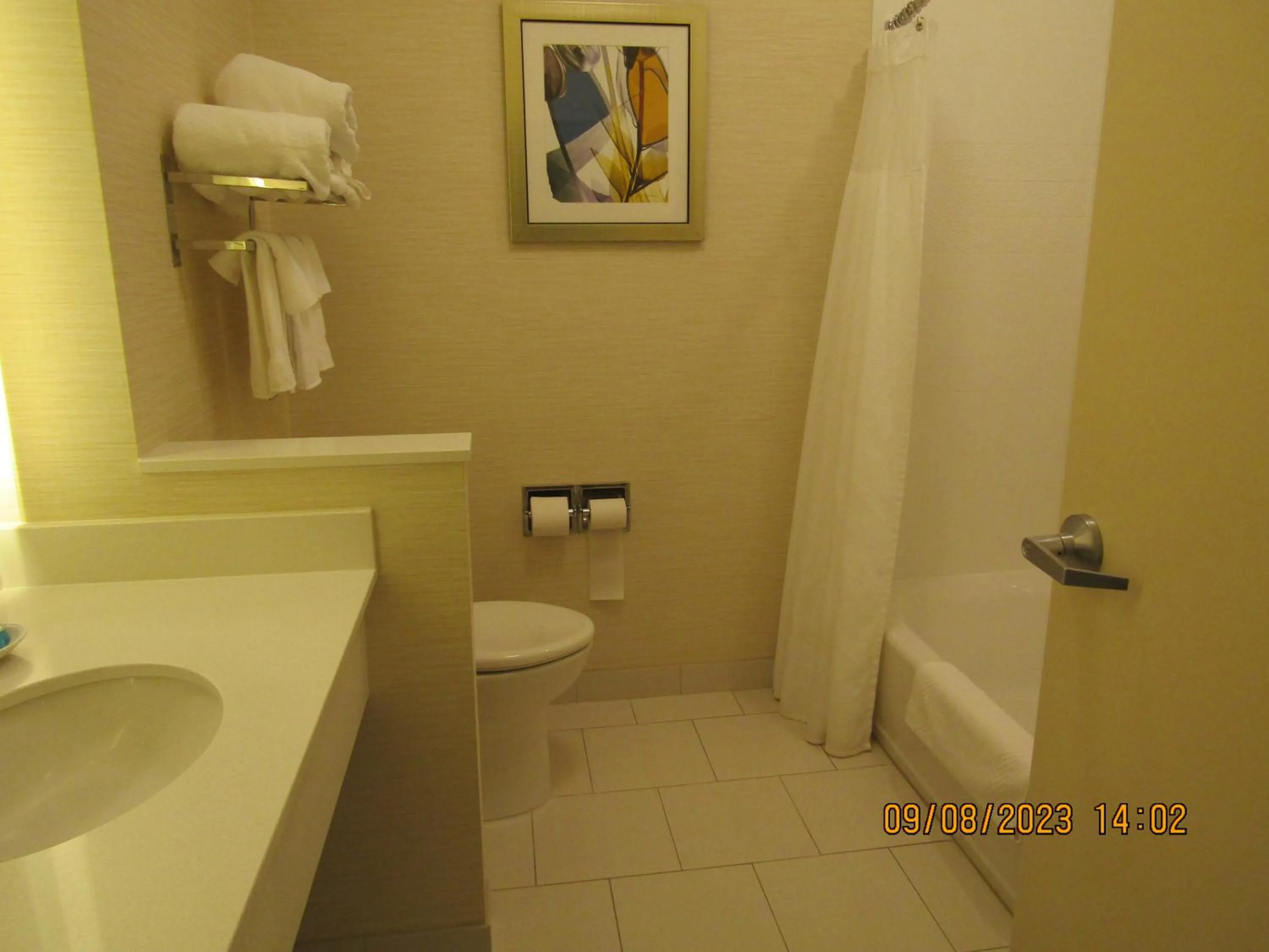 Bathroom in Fairfield Inn & Suites by Marriott Sidney
