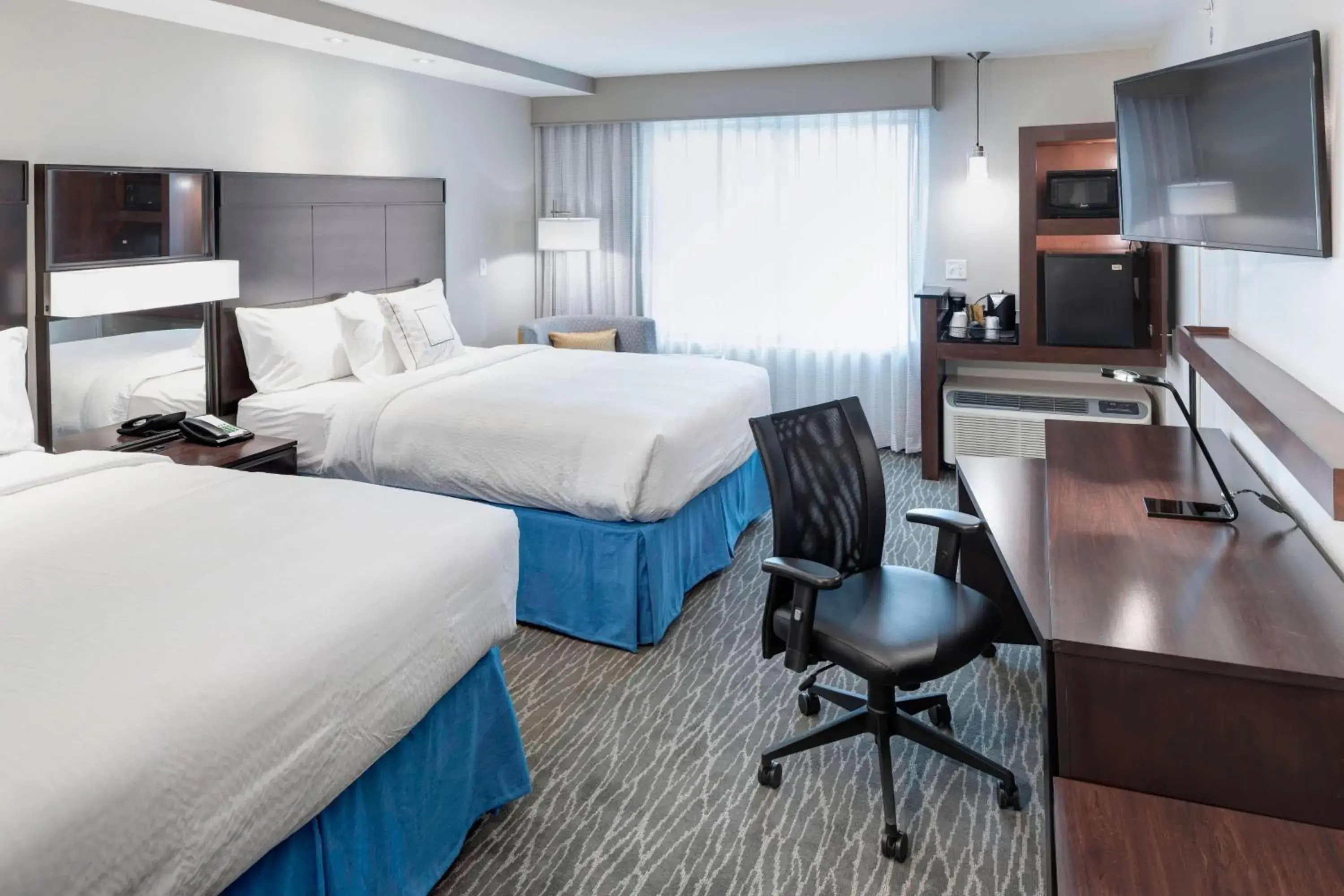 Queen Room with Two Queen Beds and Adapted Tub - Mobility Accessible in Courtyard by Marriott Dallas Plano/Richardson Queen Room with Two Queen Beds and Adapted Tub - Mobility Accessible in Courtyard by Marriott Dallas Plano/Richardson