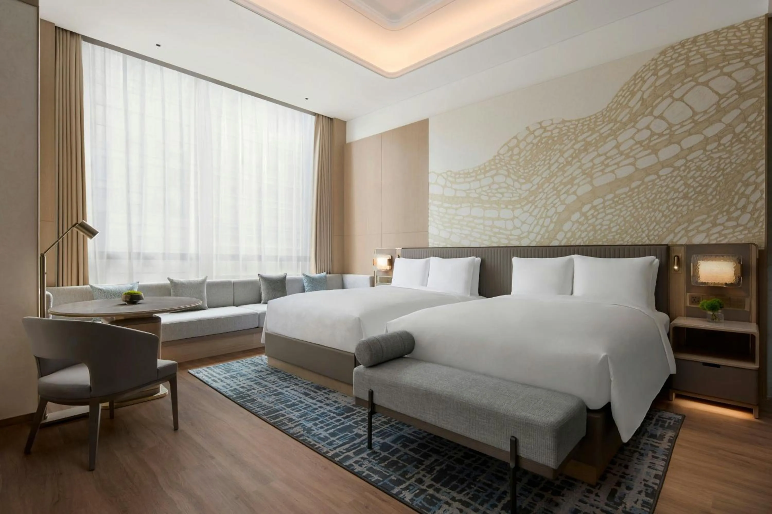 Photo of the whole room, Bed in JW Marriott Hotel Chengdu