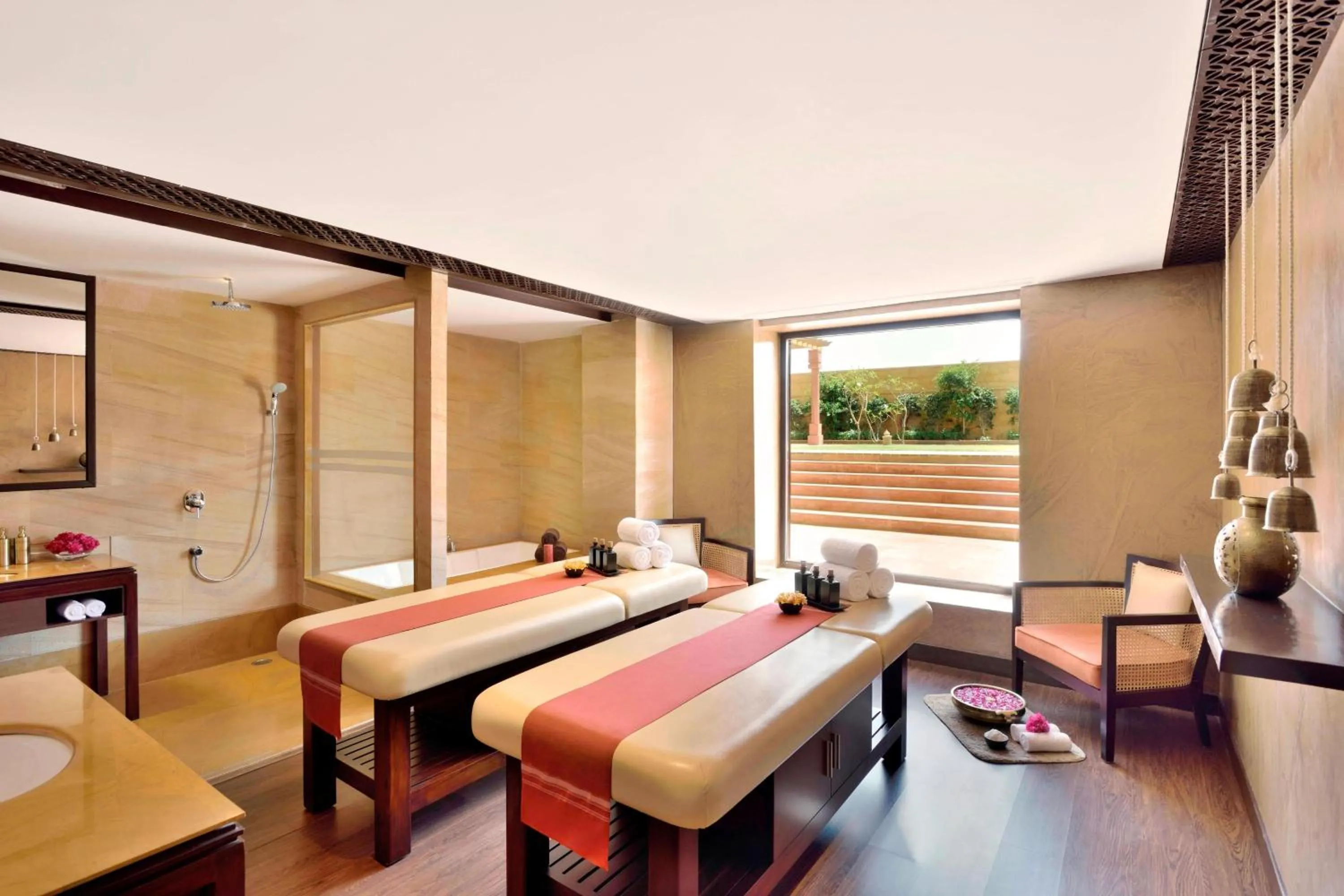 Spa and wellness centre/facilities, Bed in Jaisalmer Marriott Resort & Spa