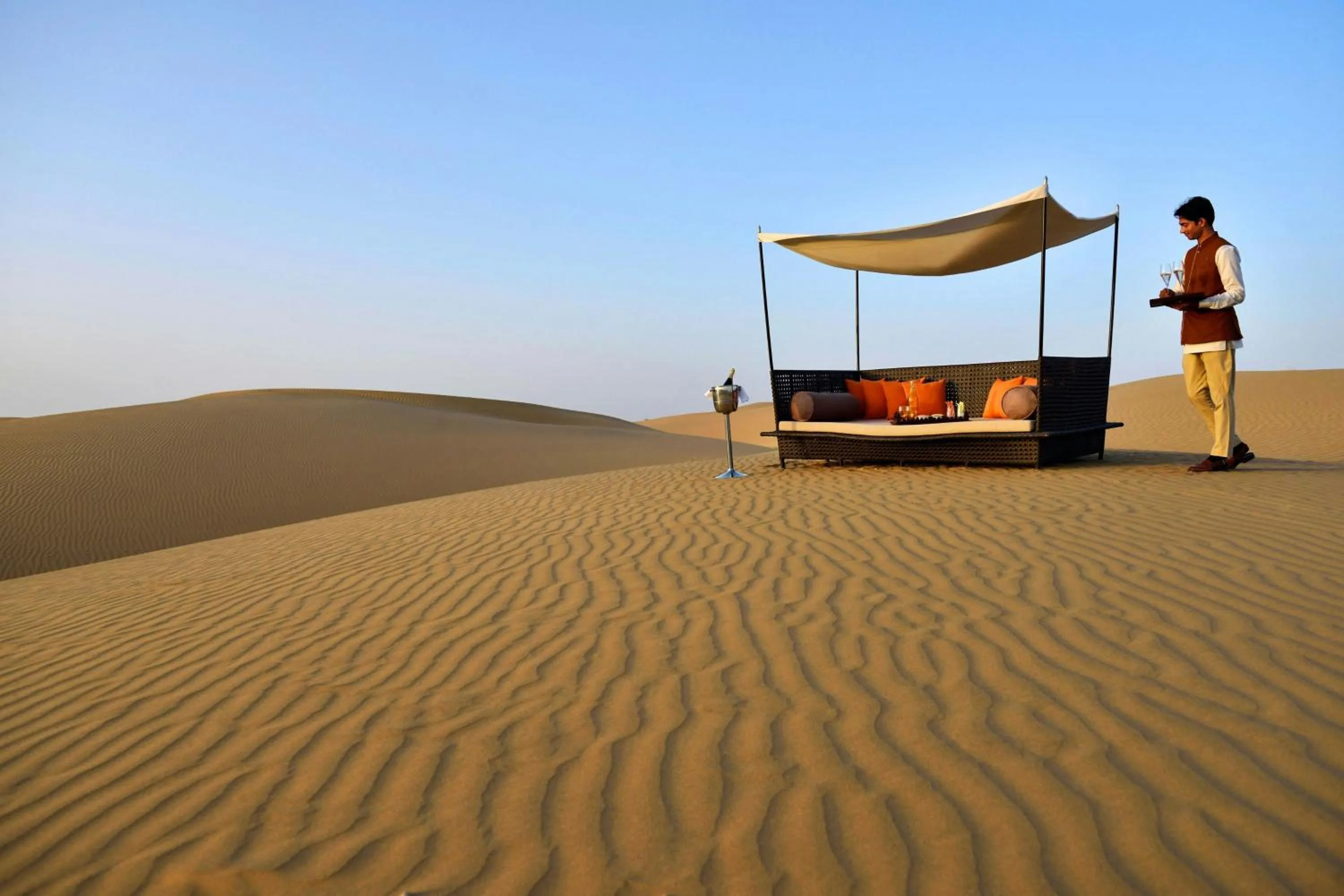 Lounge or bar in Jaisalmer Marriott Resort & Spa