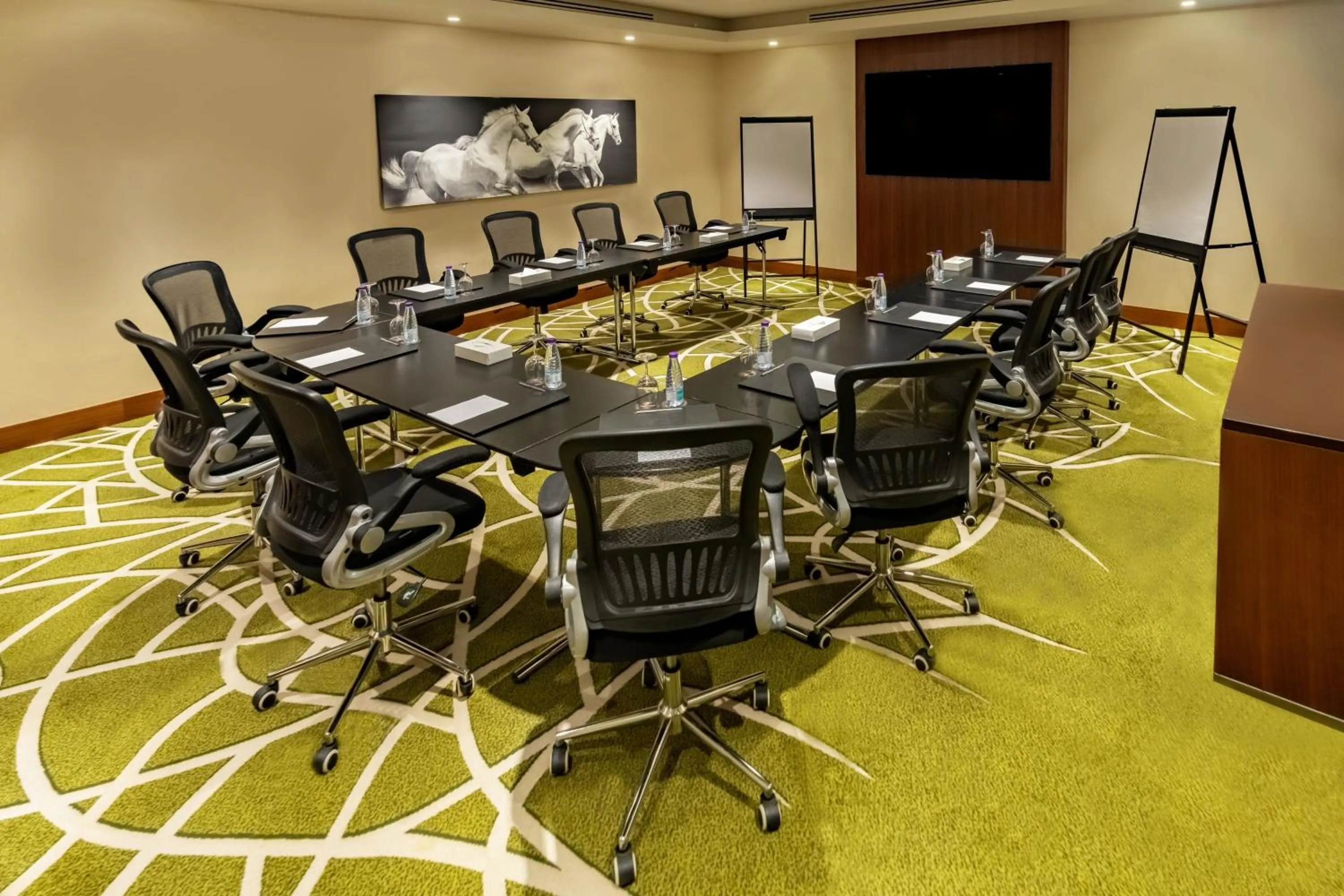 Meeting/conference room in Courtyard by Marriott Riyadh Olaya