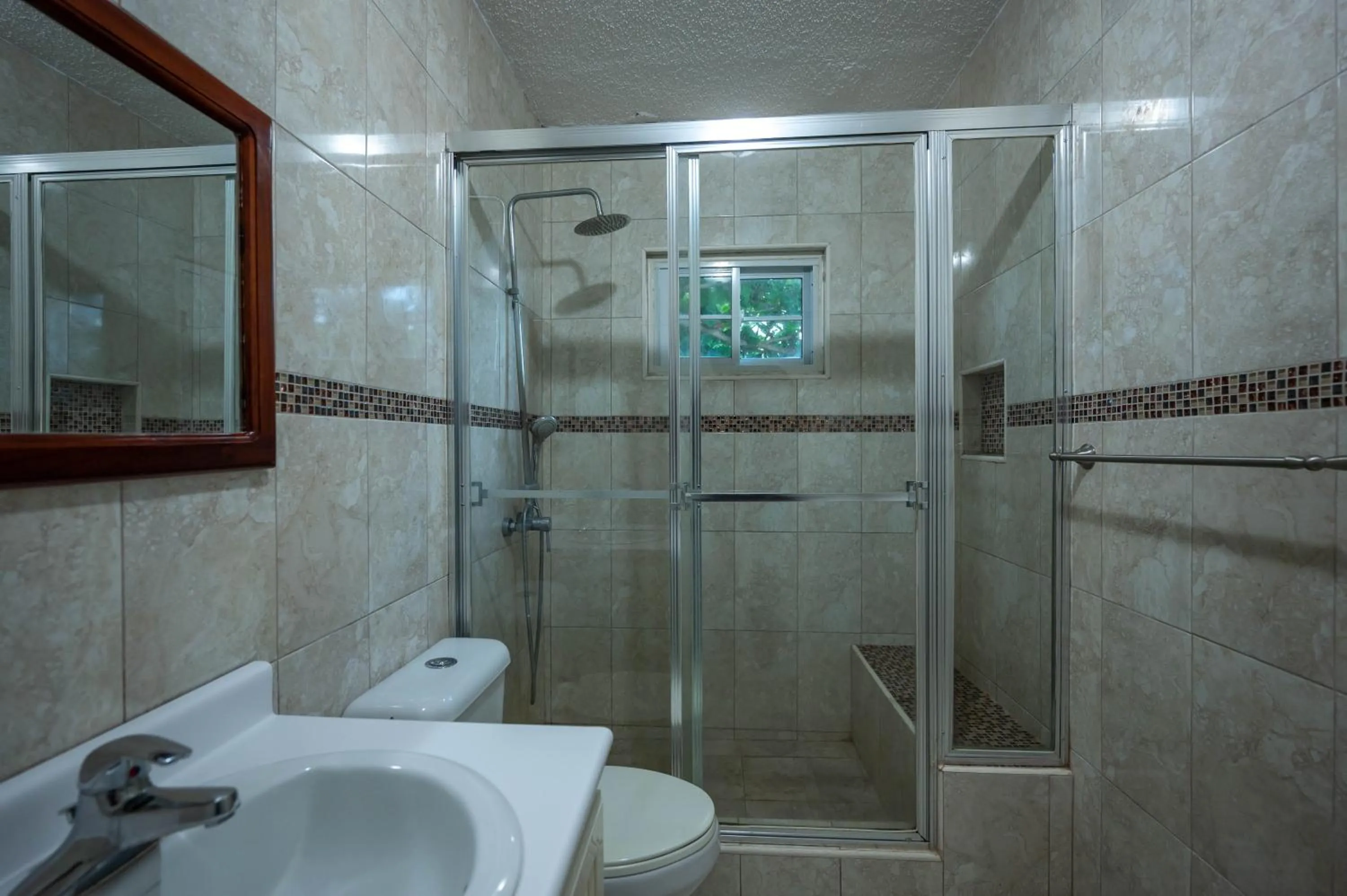 Chrisann's Beach Resort