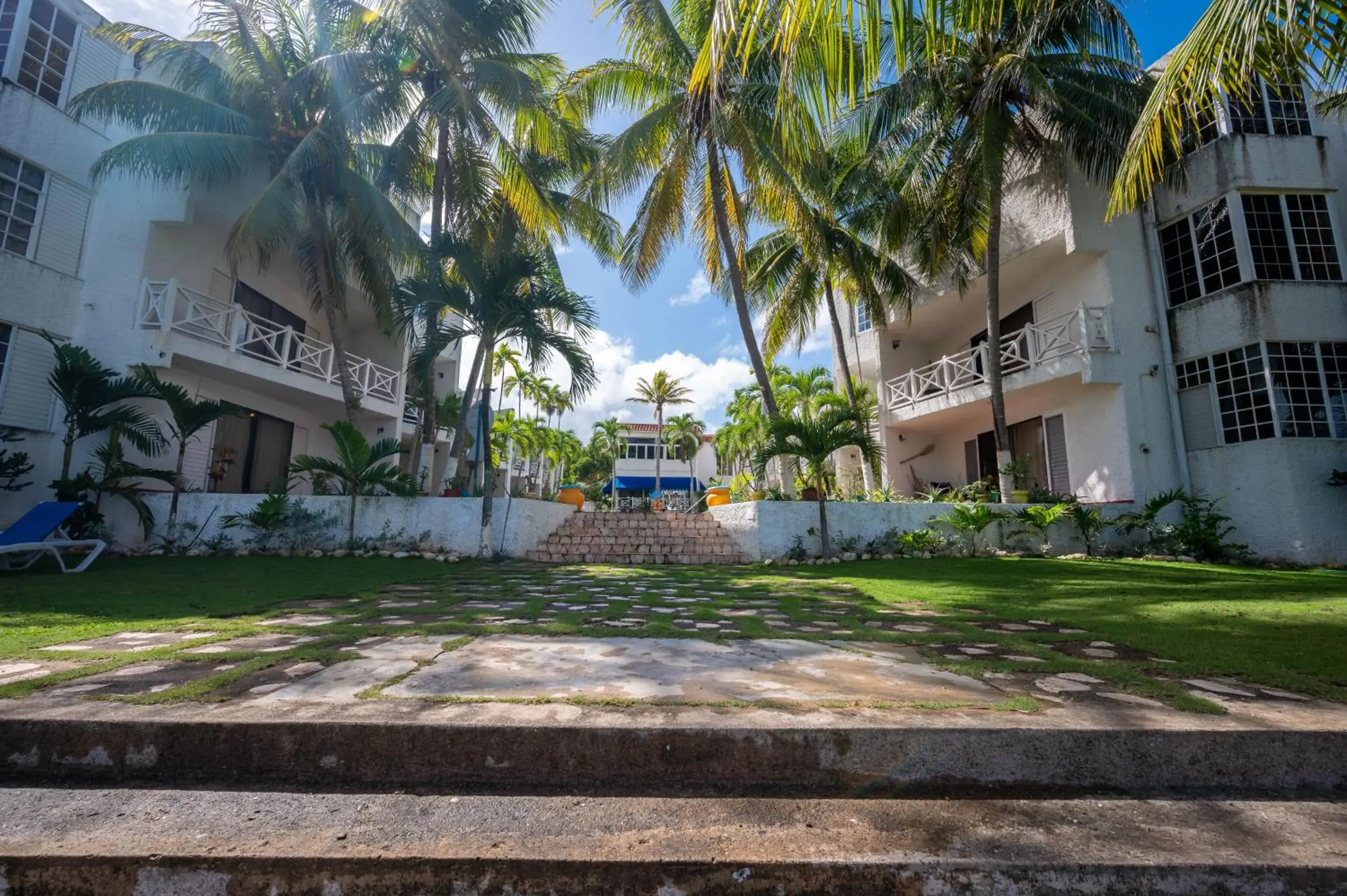Chrisann's Beach Resort Chrisann's Beach Resort