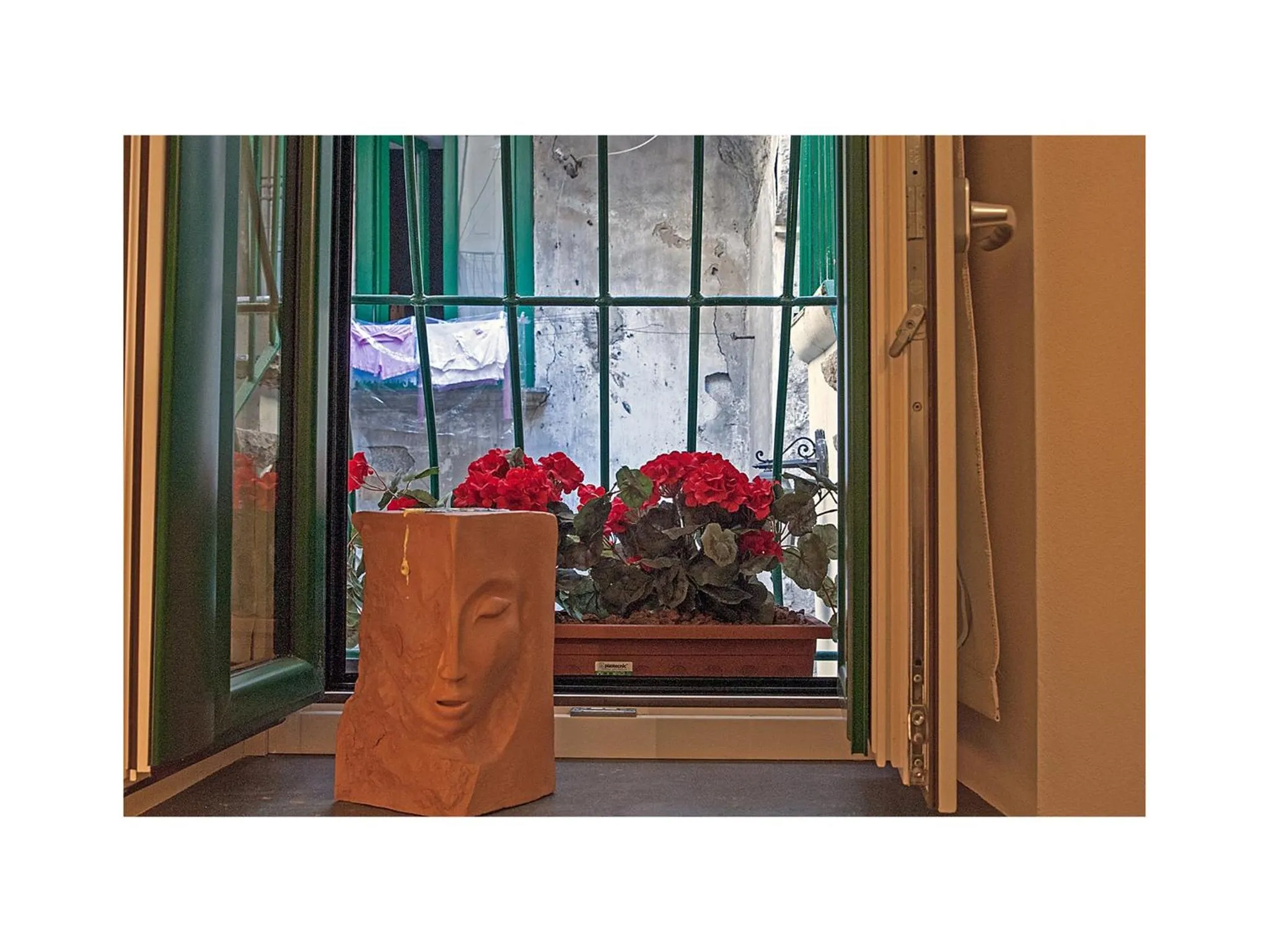 Decorative detail in Serendipity