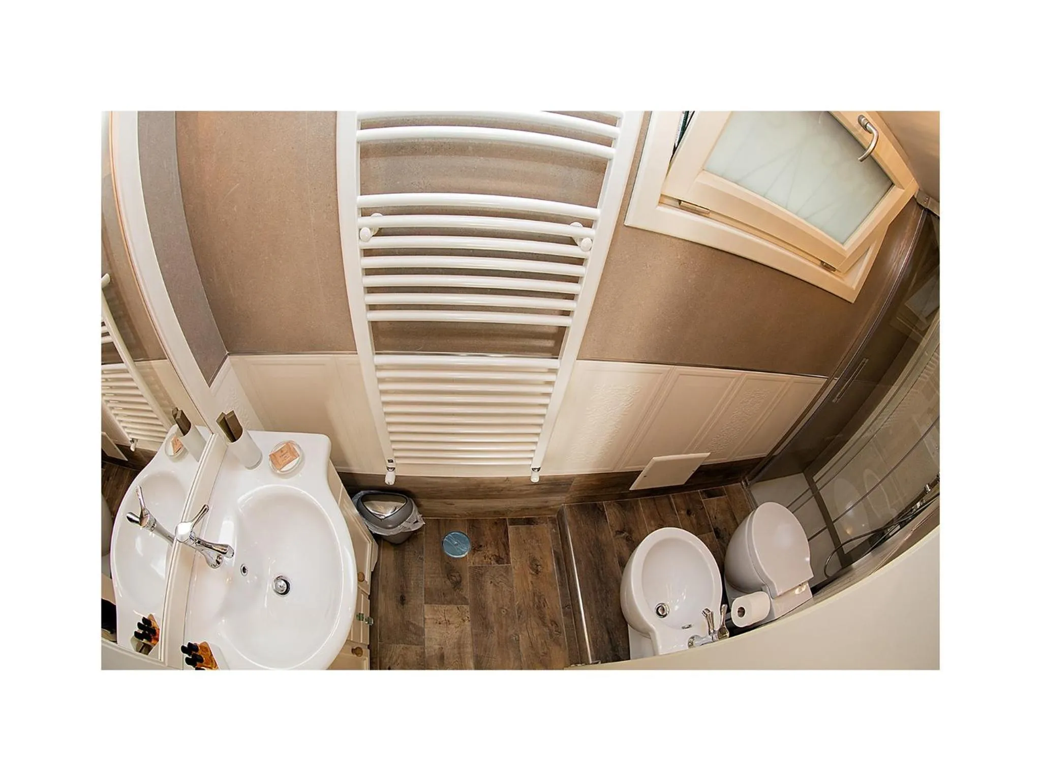 Bathroom in Serendipity