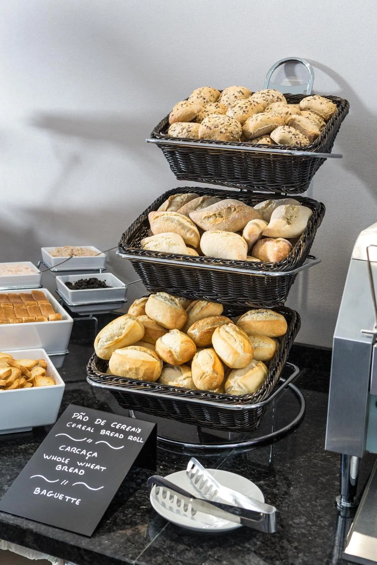 Continental breakfast in Empire Lisbon Hotel
