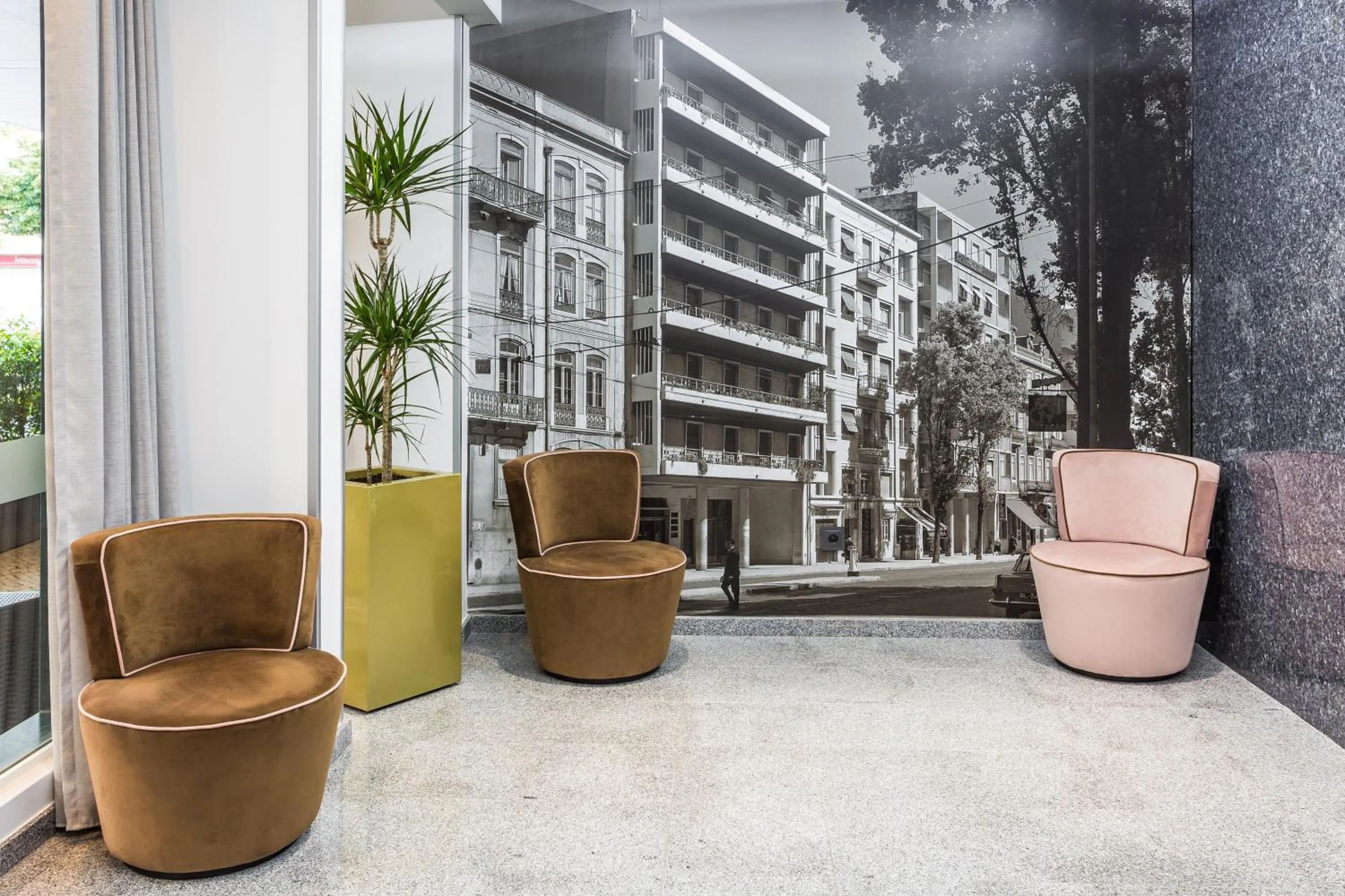 Lobby or reception in Empire Lisbon Hotel