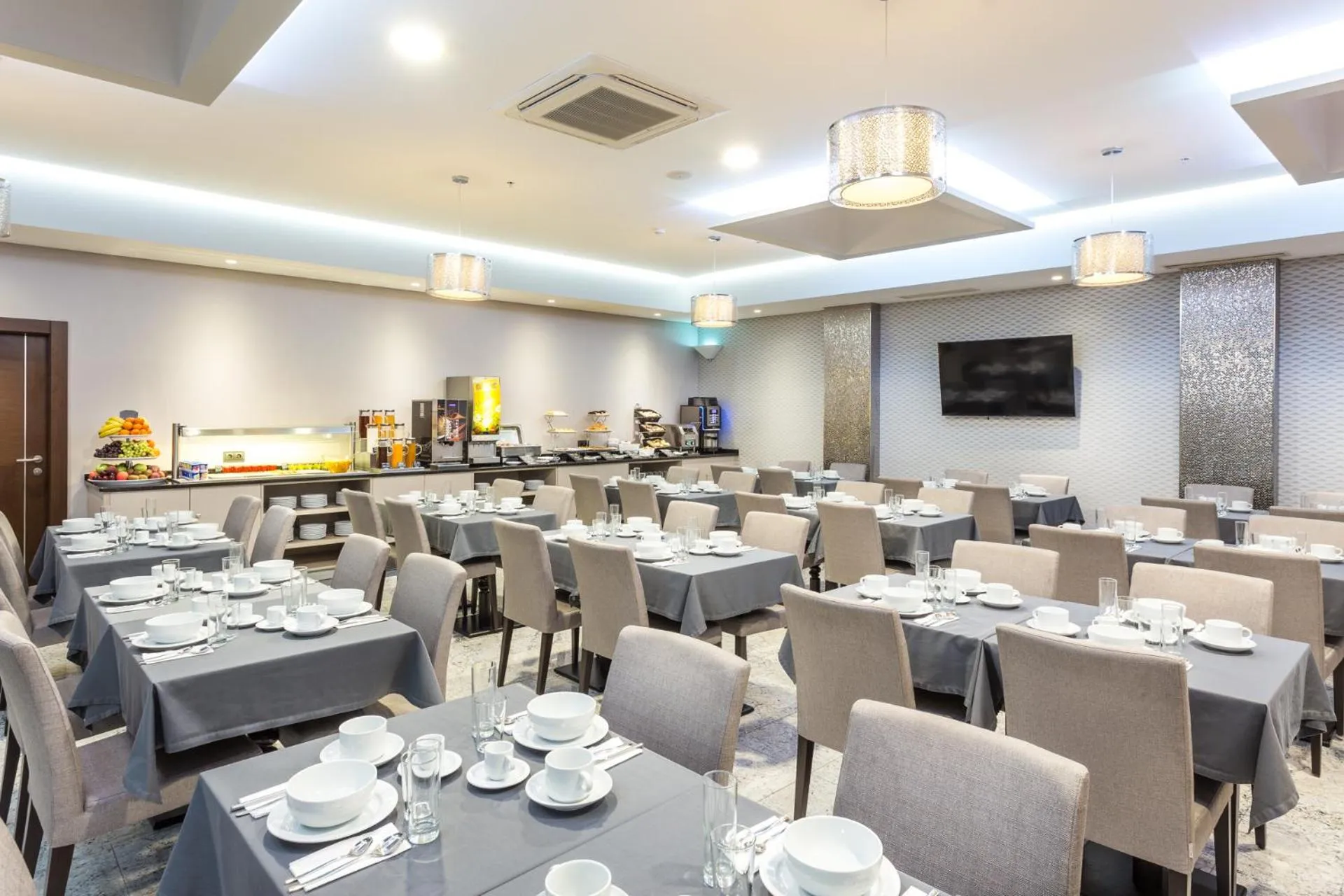 Breakfast in Empire Lisbon Hotel