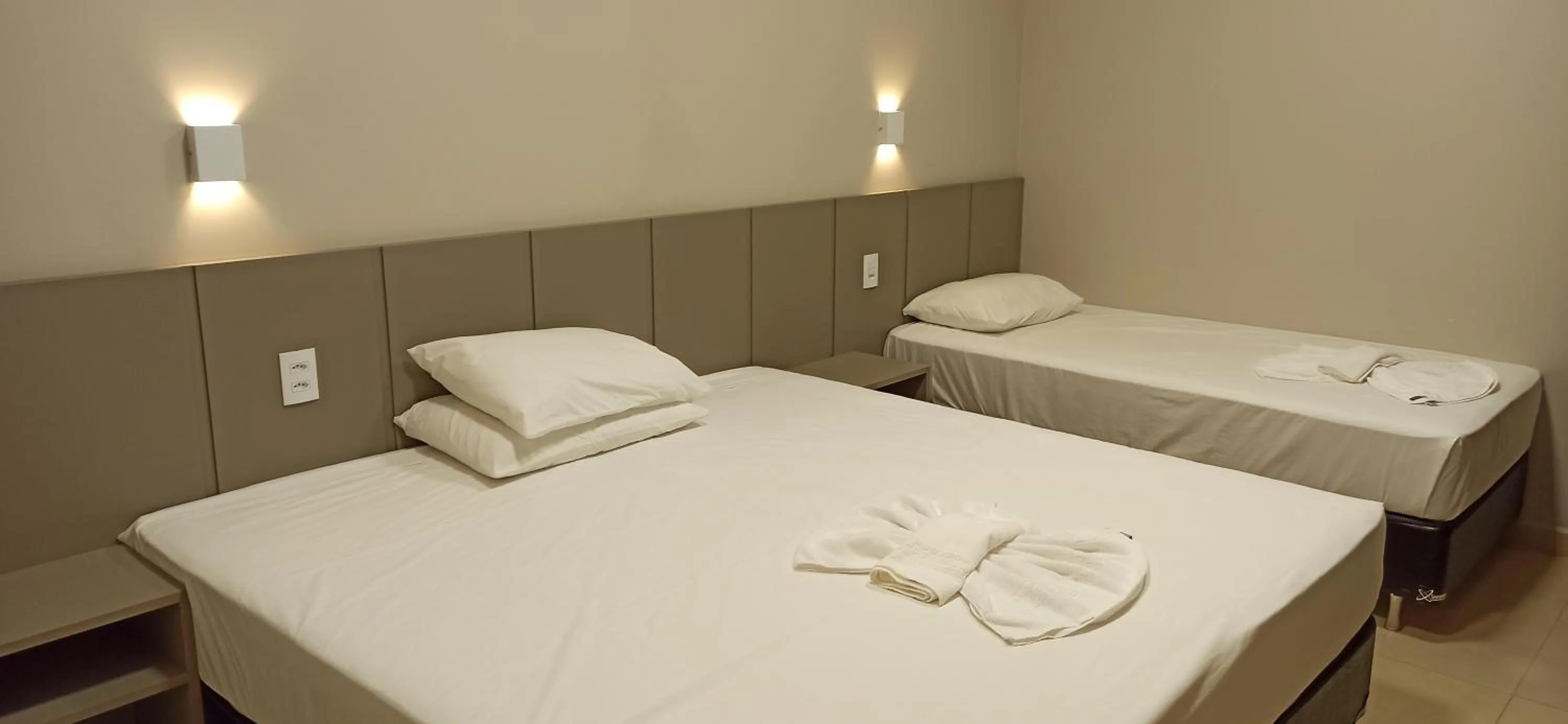 Bed in Sleep Hotel