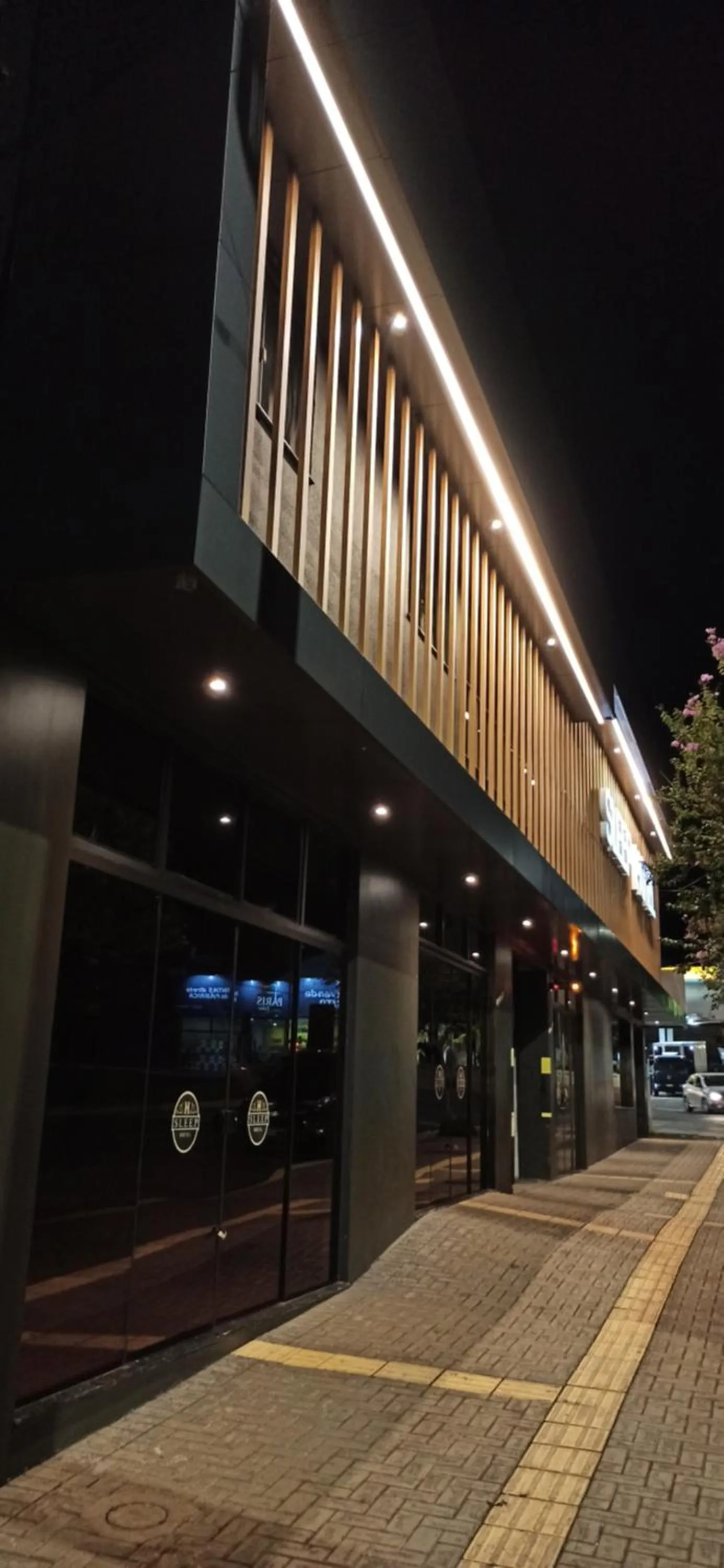Facade/entrance in Sleep Hotel
