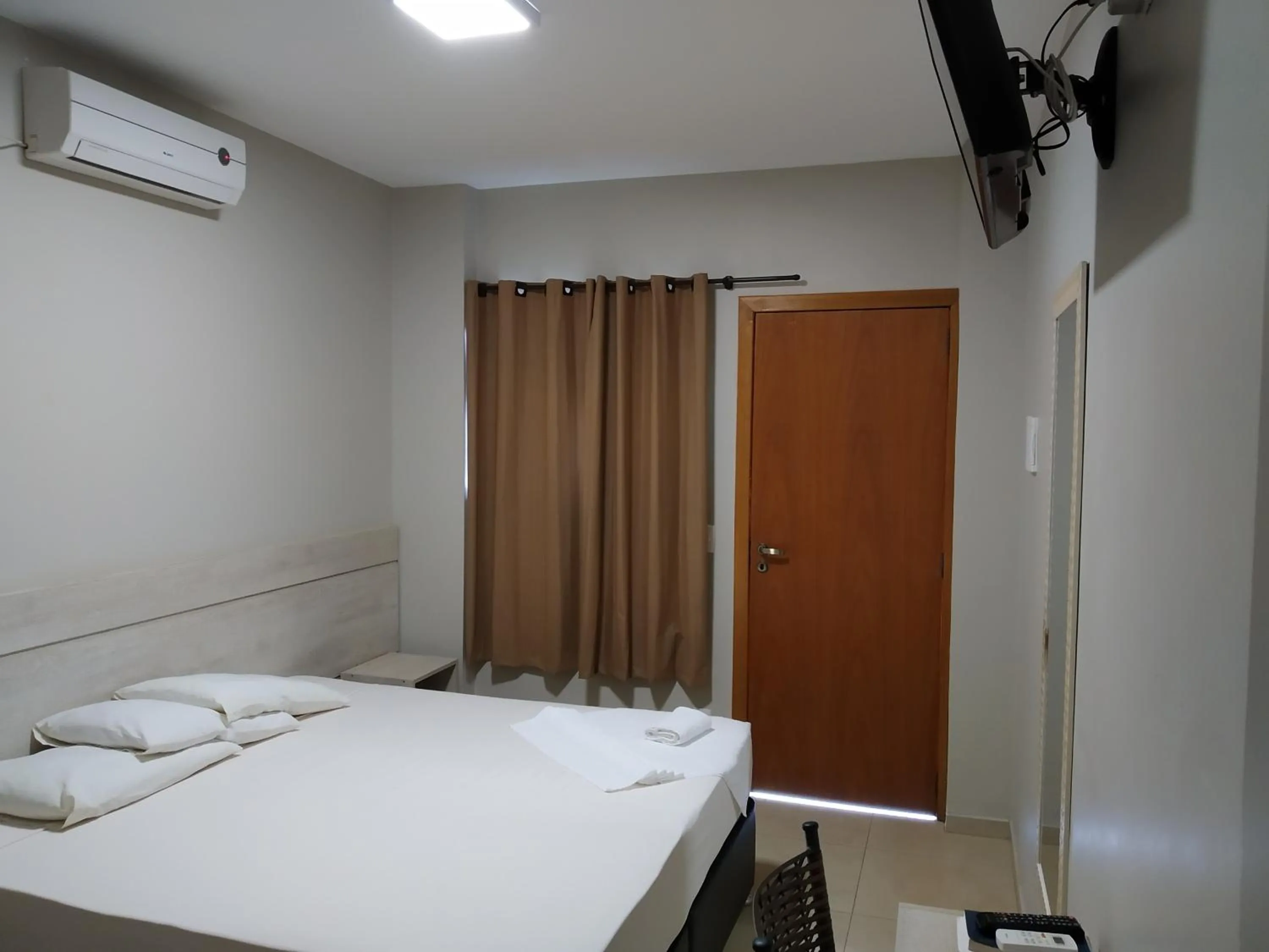 Bed in Sleep Hotel