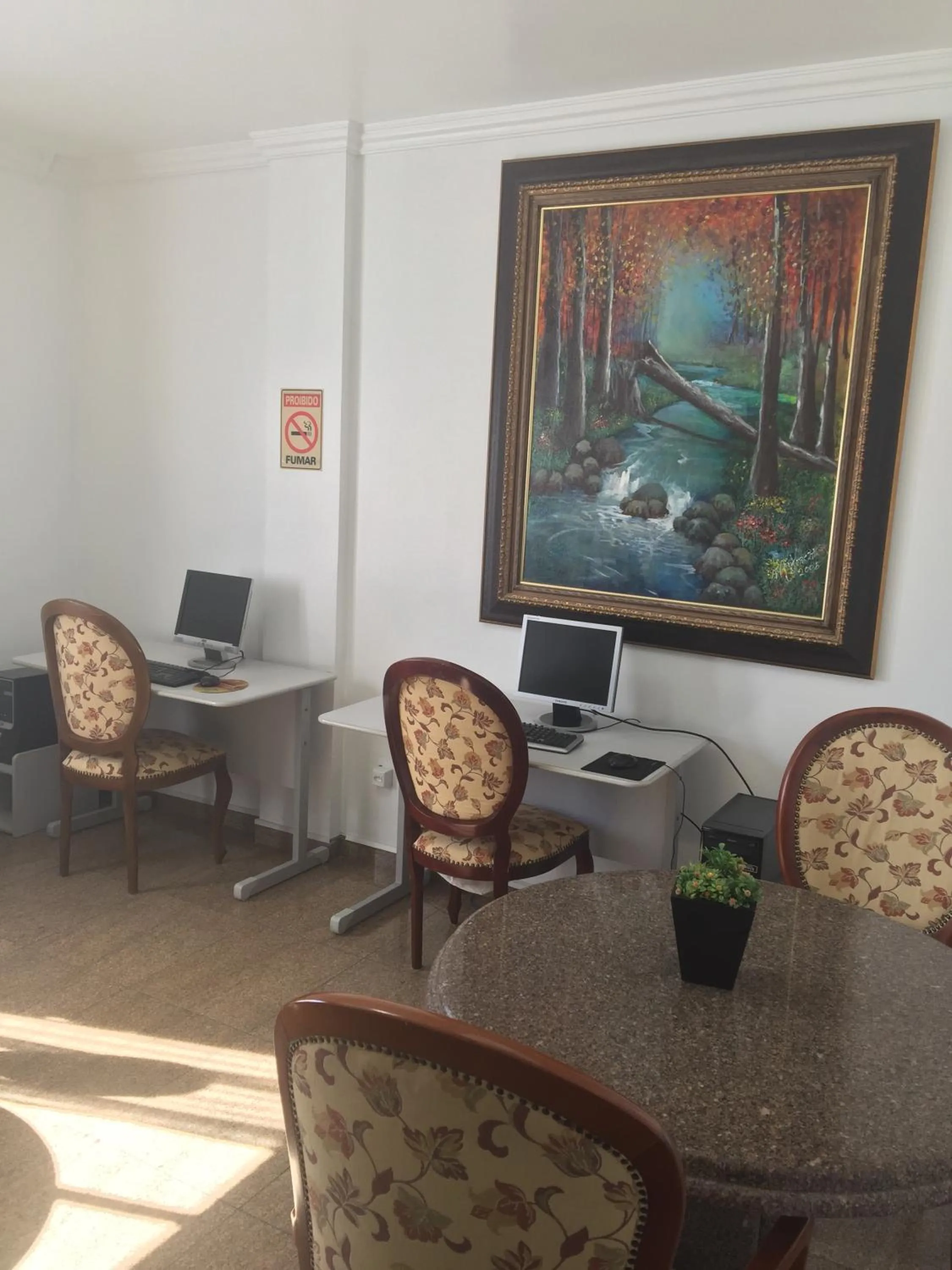 TV and multimedia in Colle Tourist Hotel LUXO