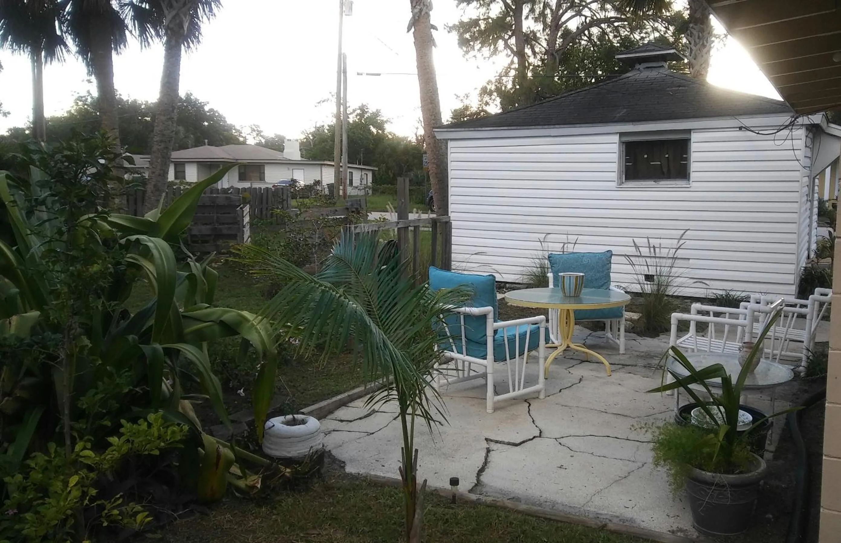 Patio in 1 Beige Cozy Bungalow or 1 White Cozy Efficiency Cottage in Titusville
