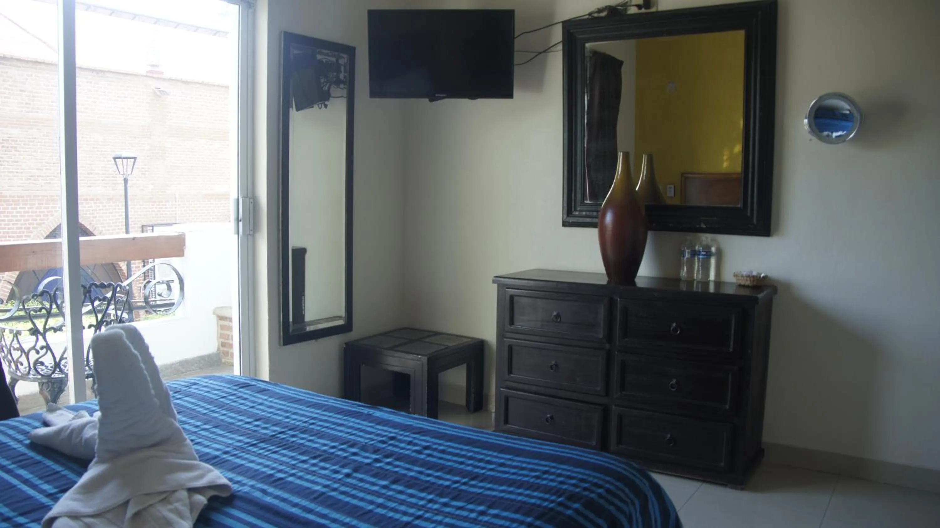 Bed in Casa del Parque Vallarta