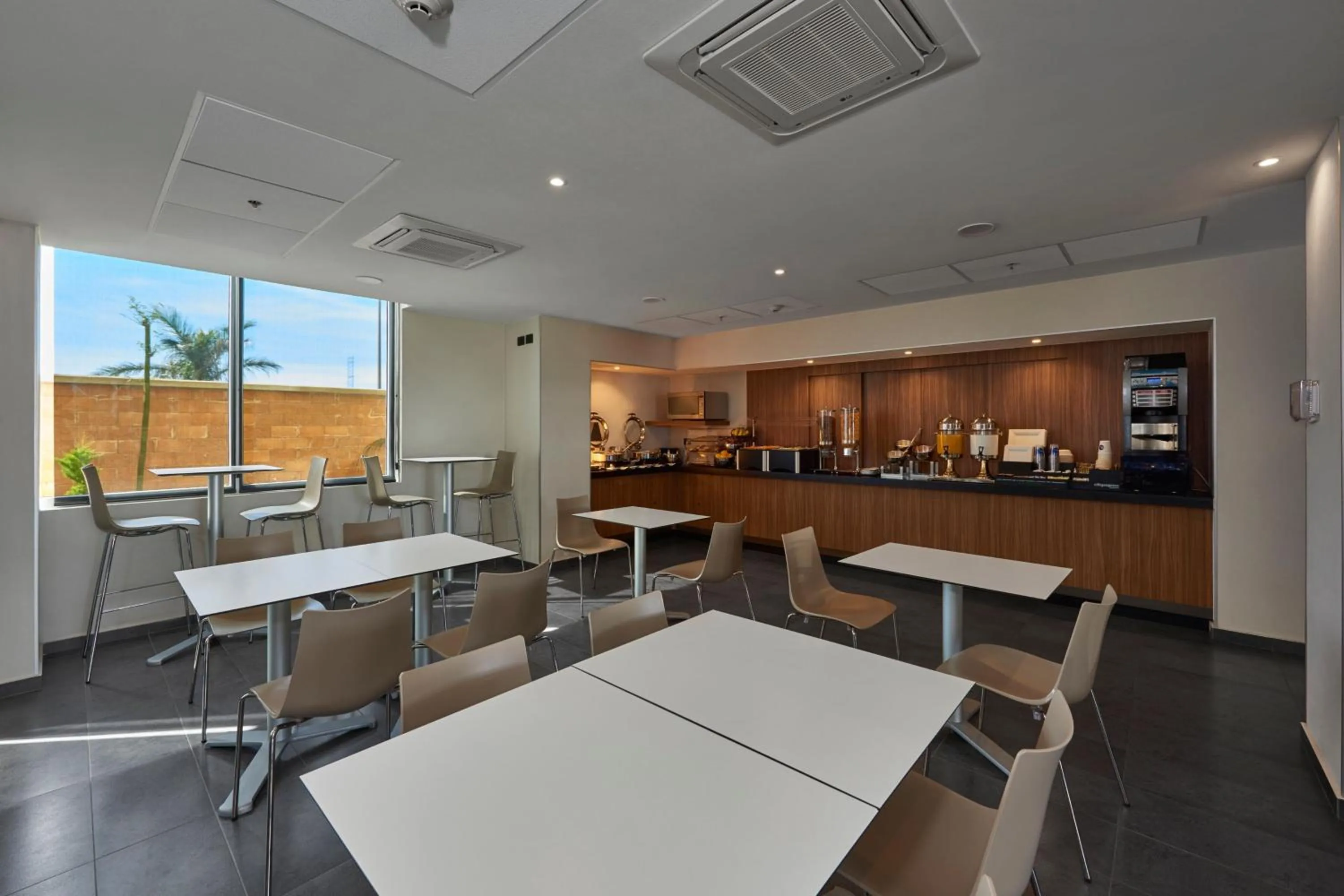 Breakfast in City Express by Marriott Rosarito