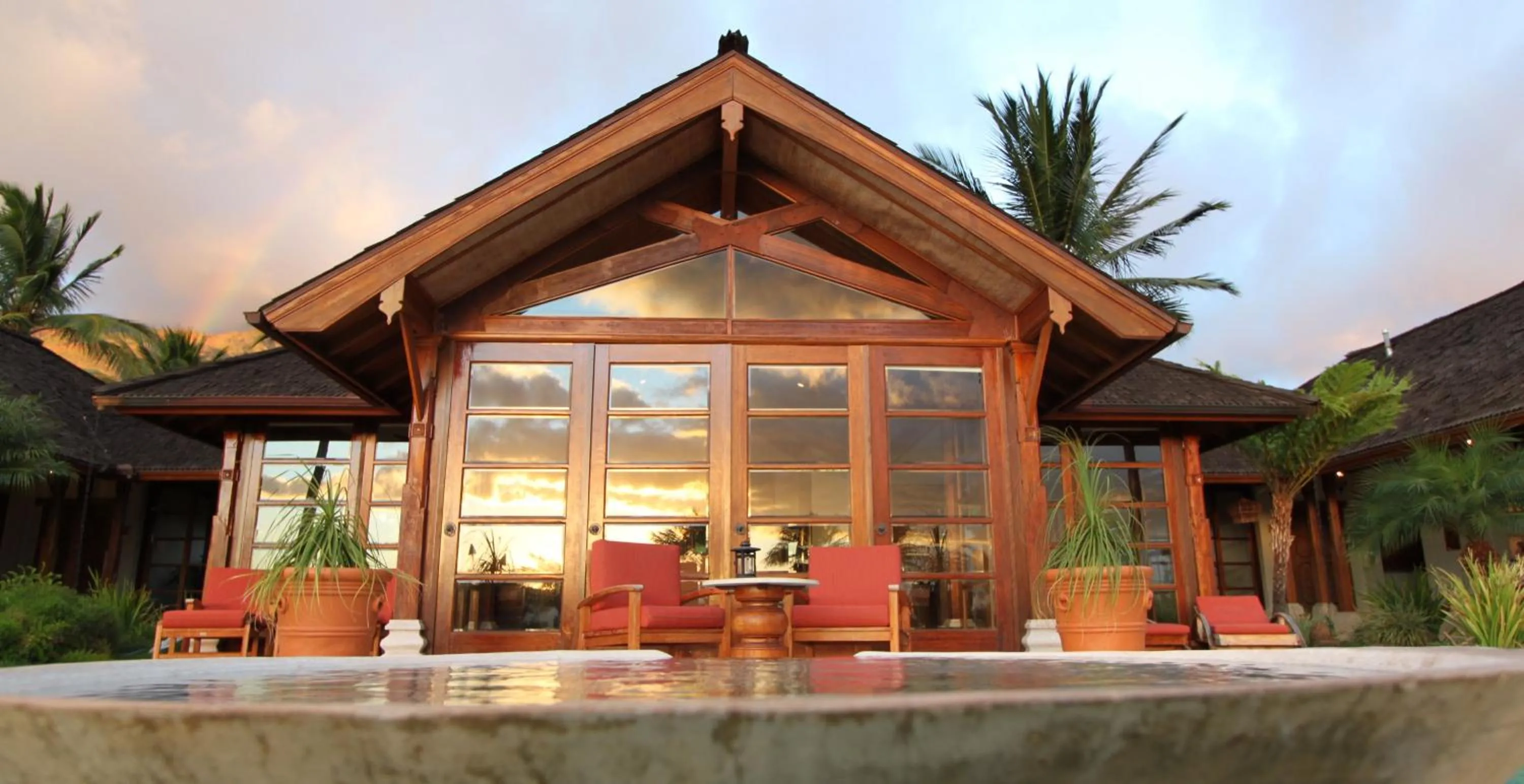Property building in Ho'oilo House