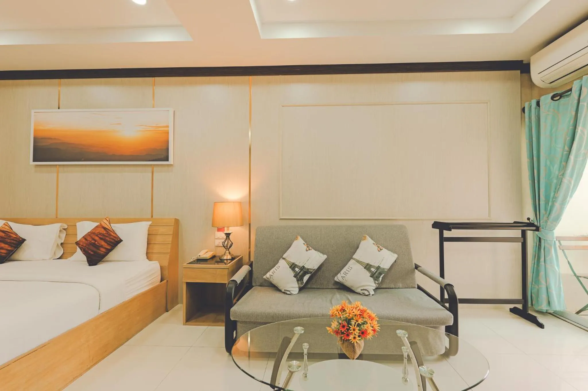 Bed in AU Place Hotel