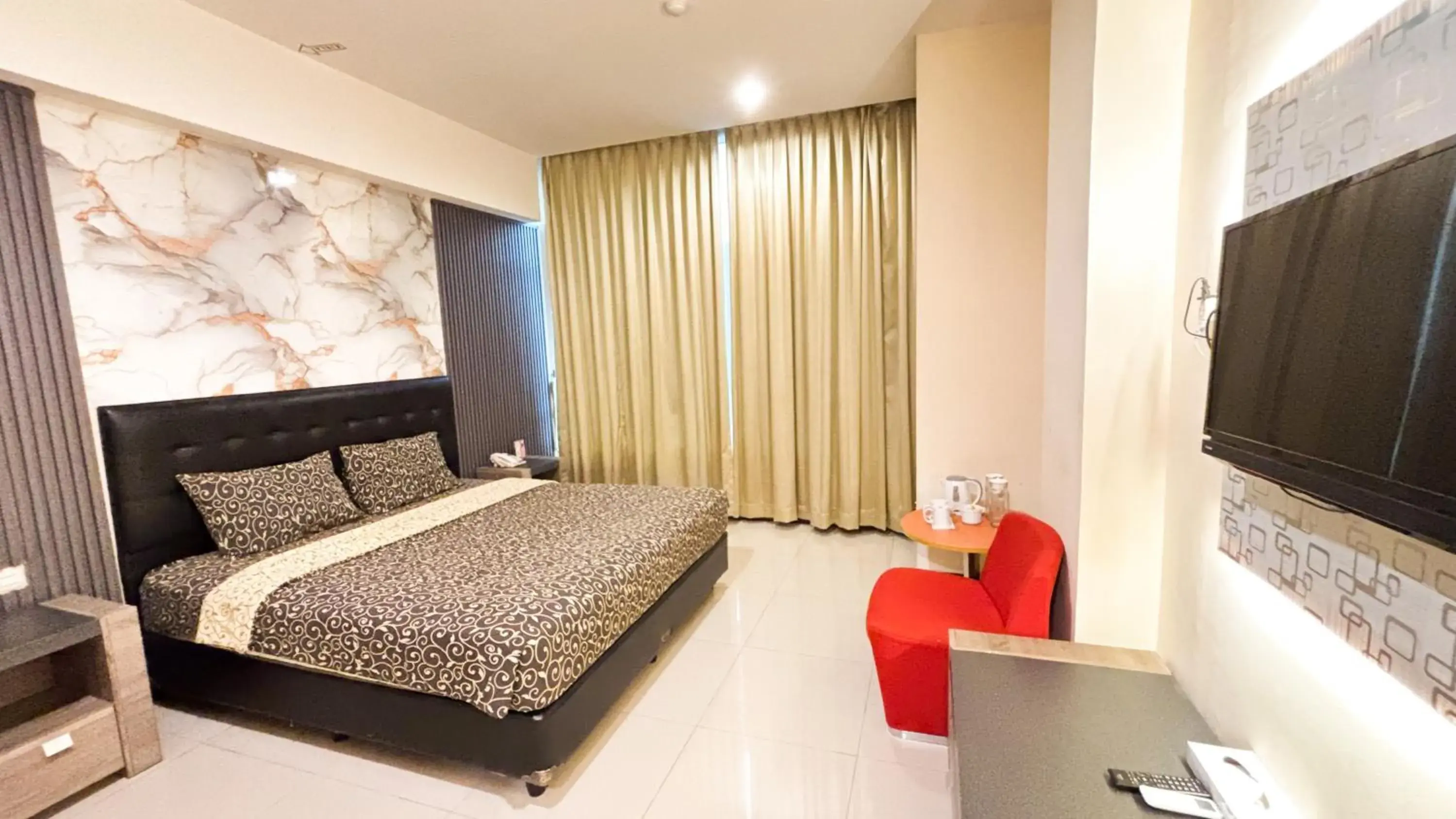 Bed in UTC Hotel Semarang Bed in UTC Hotel Semarang