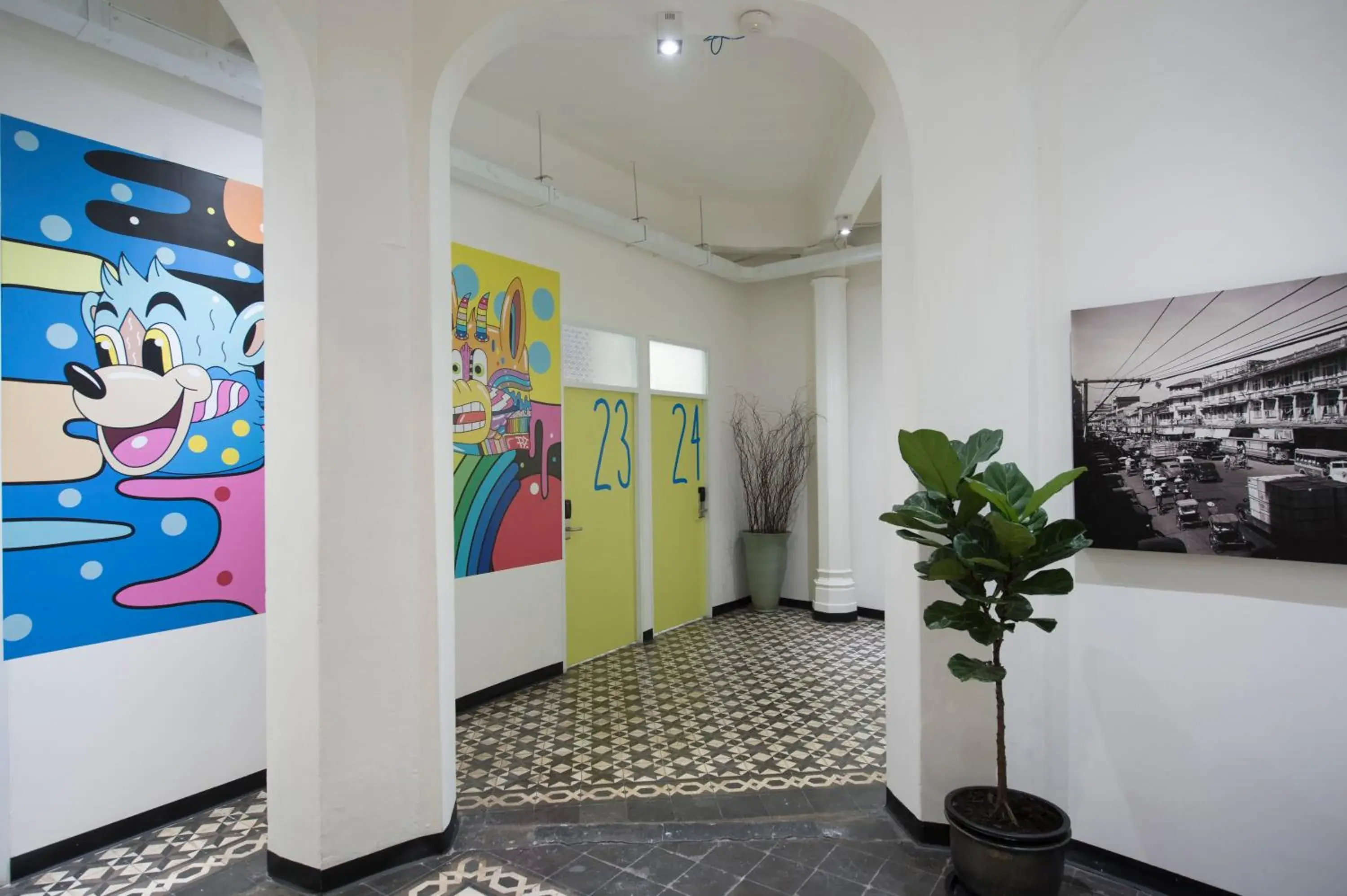 Property building in Cacha Bed Property building in Cacha Bed