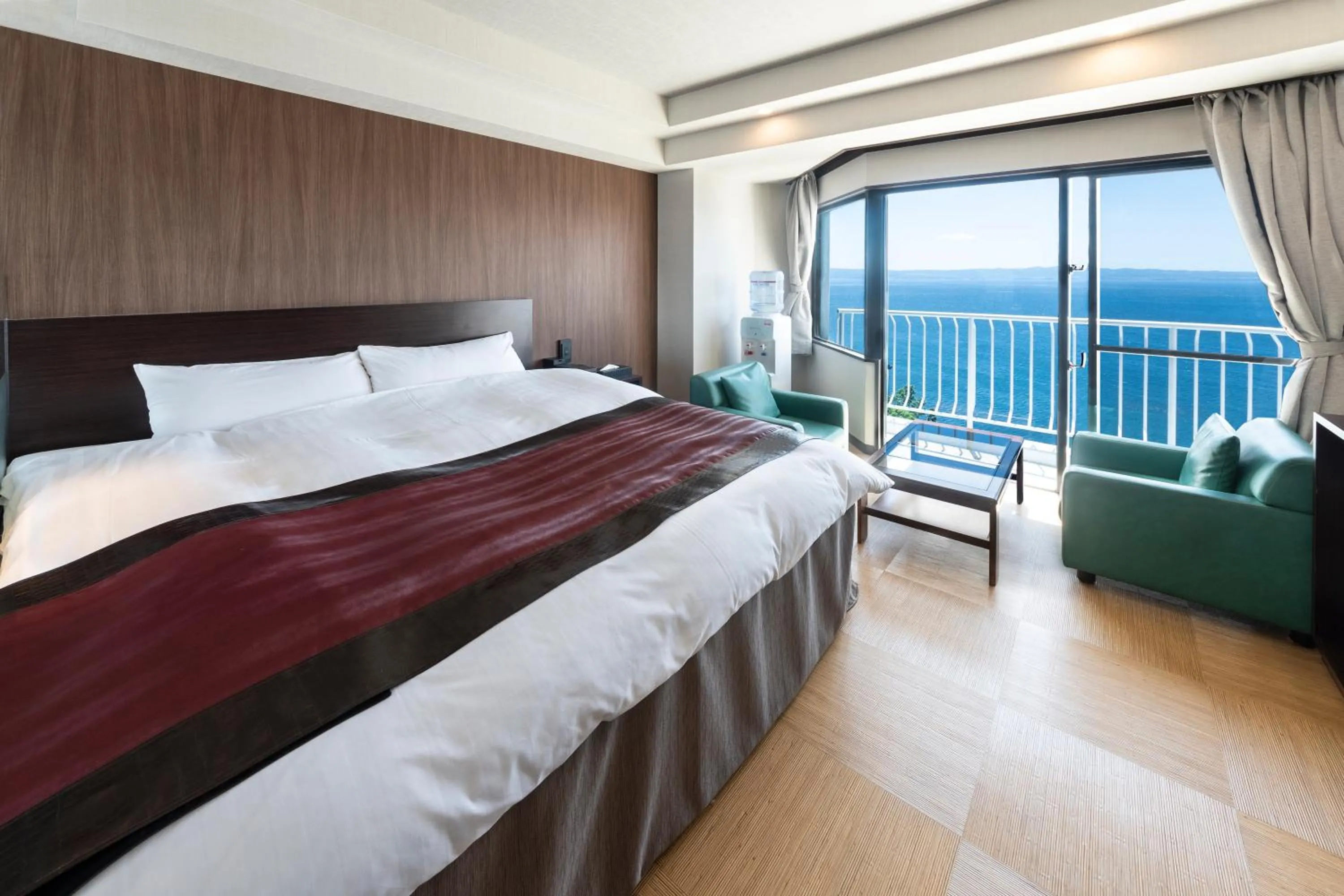 Photo of the whole room, Bed in Nagasaki Chapel Coconuts Hotel ＆Resort