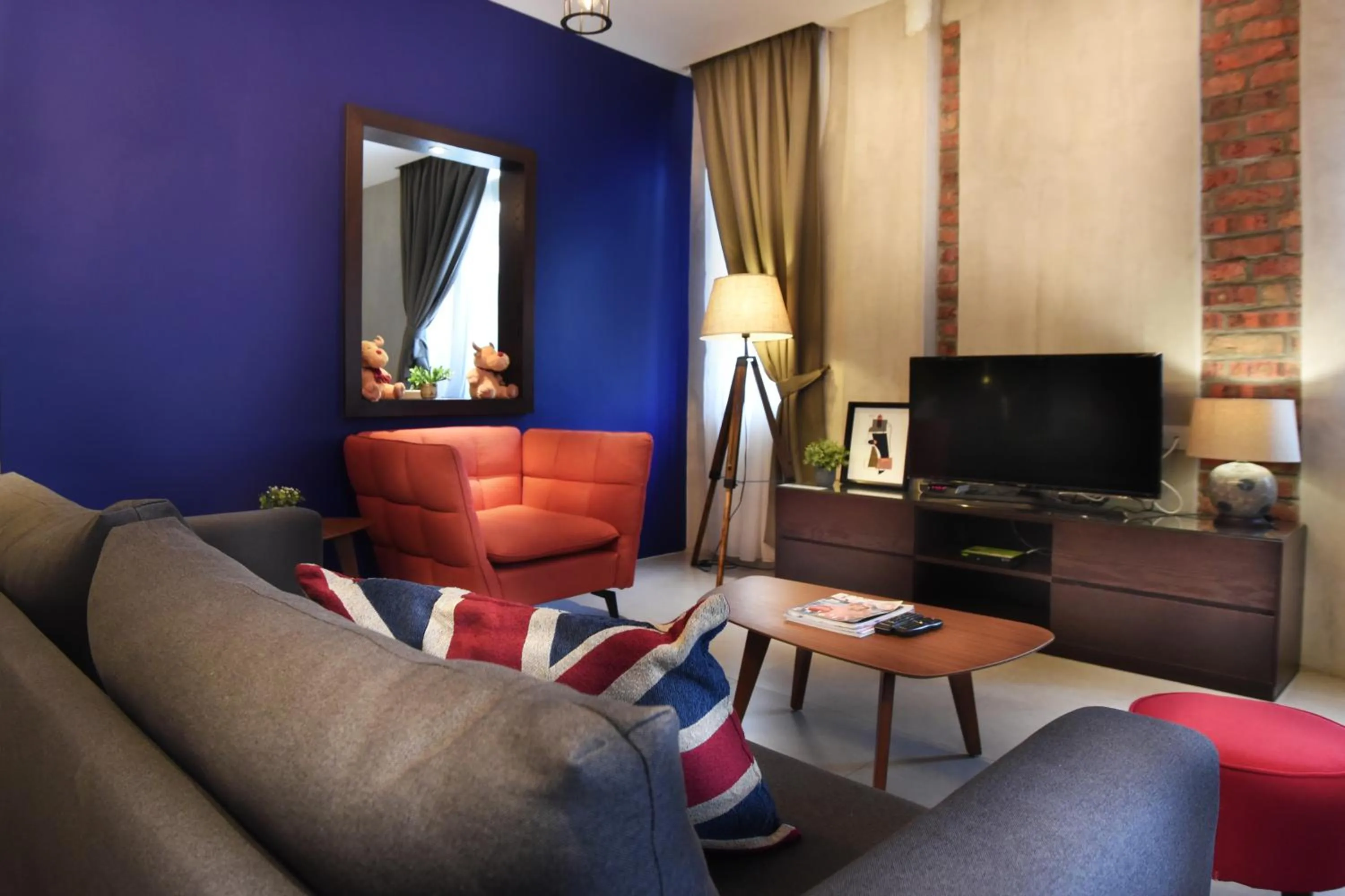 Communal lounge/ TV room in Backyard Rio Melaka