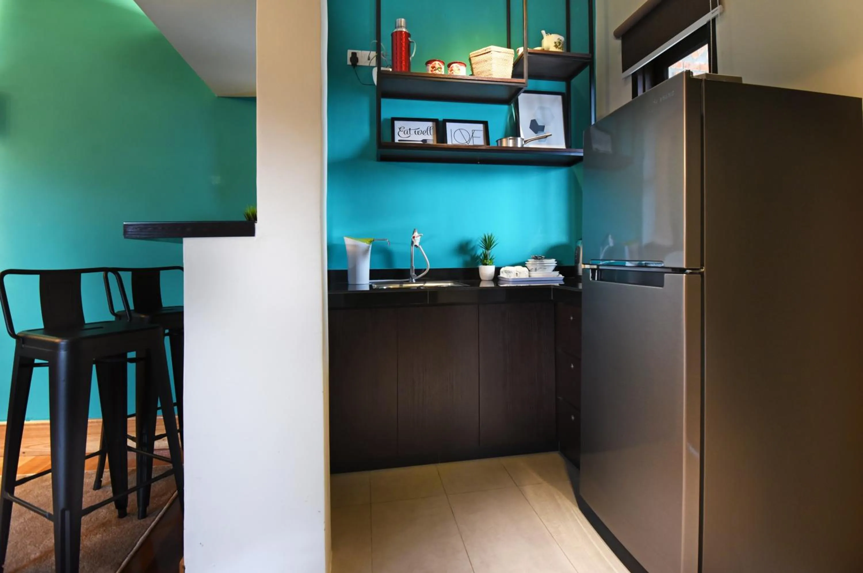 Kitchen or kitchenette in Backyard Rio Melaka