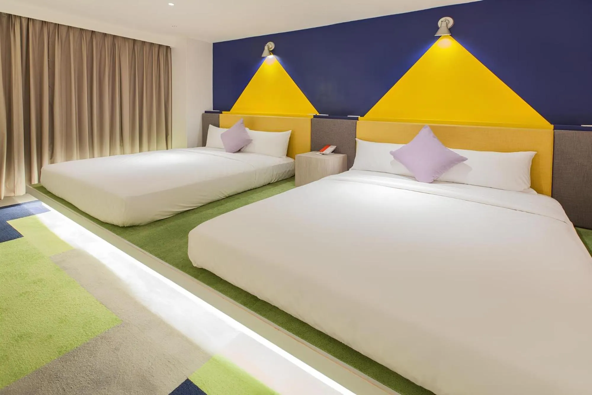 Photo of the whole room, Bed in HOTEL CHAM CHAM - Tainan