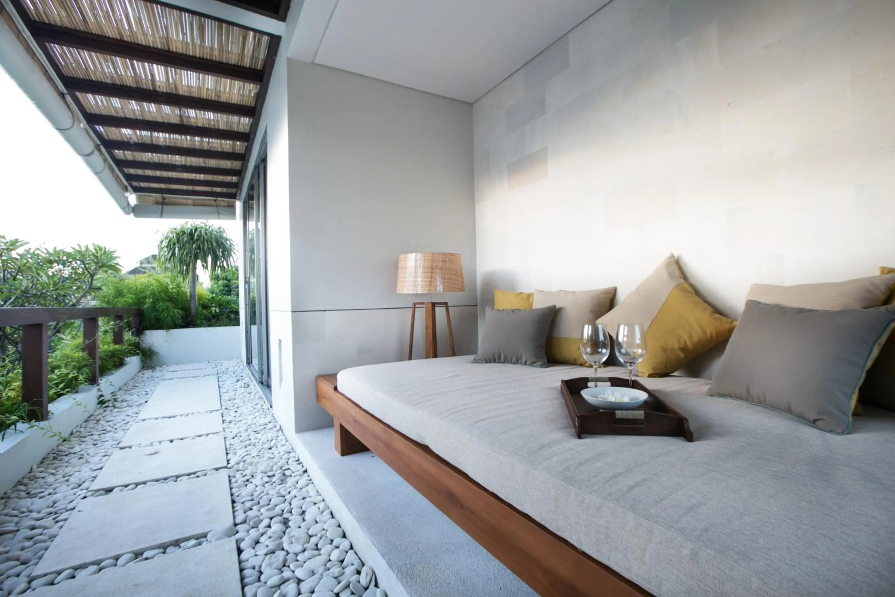 Balcony/Terrace, Bed in Kedonganan Beach Villa