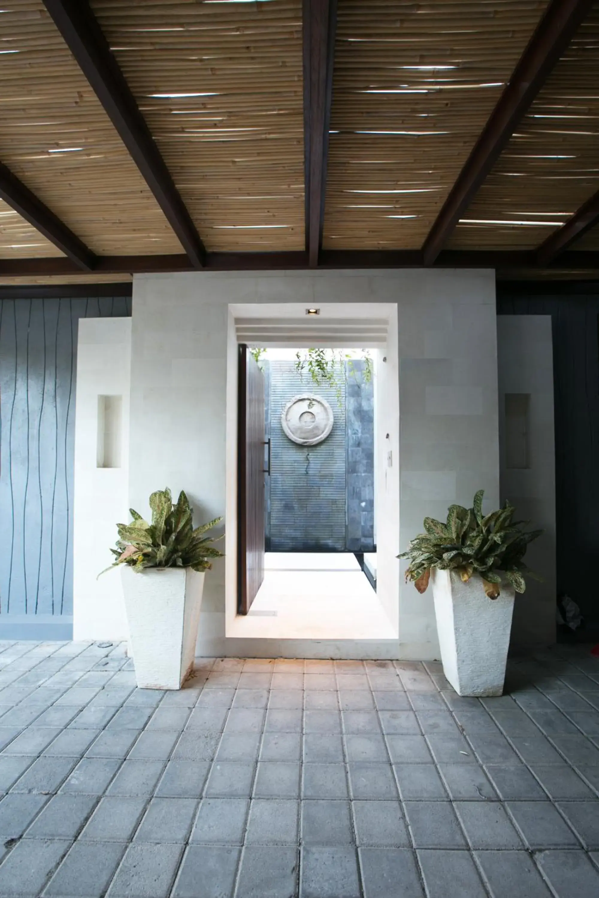 Facade/entrance in Kedonganan Beach Villa Facade/entrance in Kedonganan Beach Villa