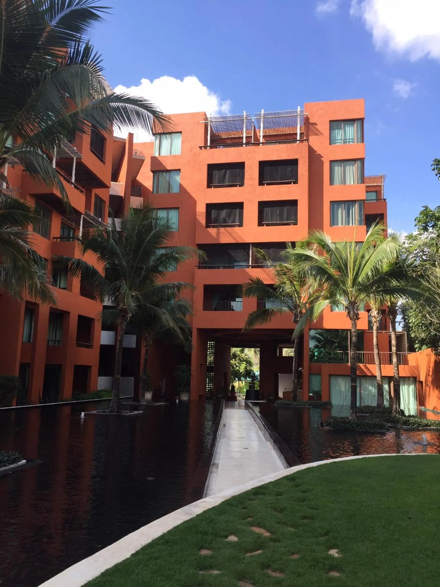 Away Las Tortugas at Hua Hin