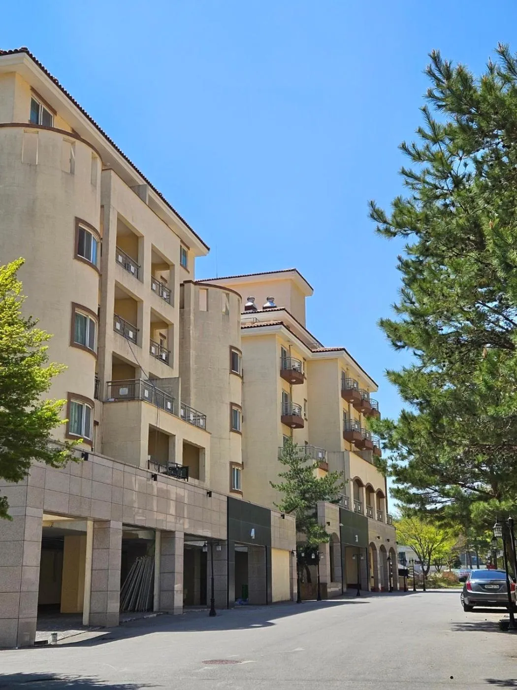 Ramada Taebaek Hotel