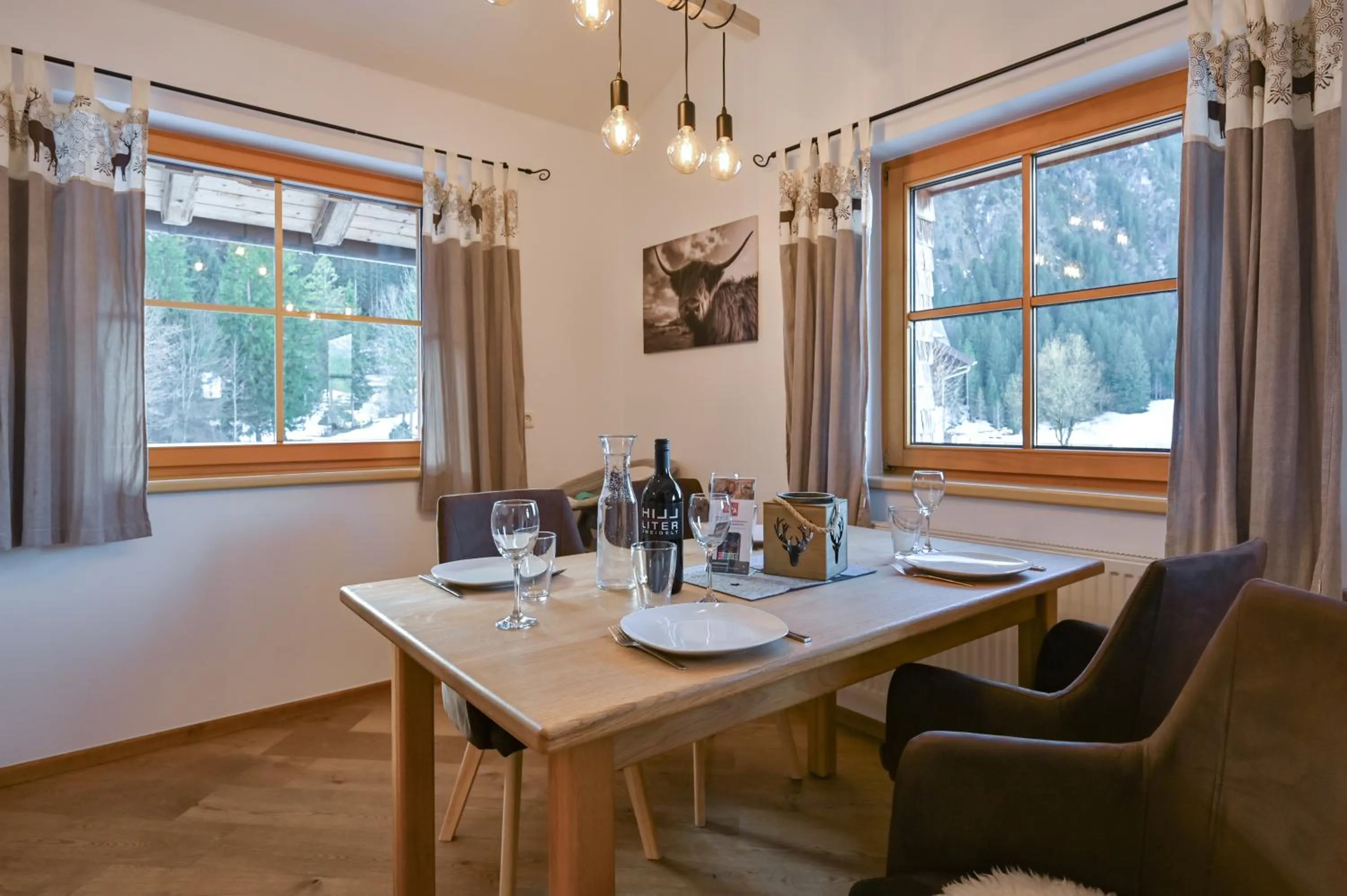 Dining area in Braito's Seaside Lodges und Suites, Ferienhäuser und Ferienwohnungen