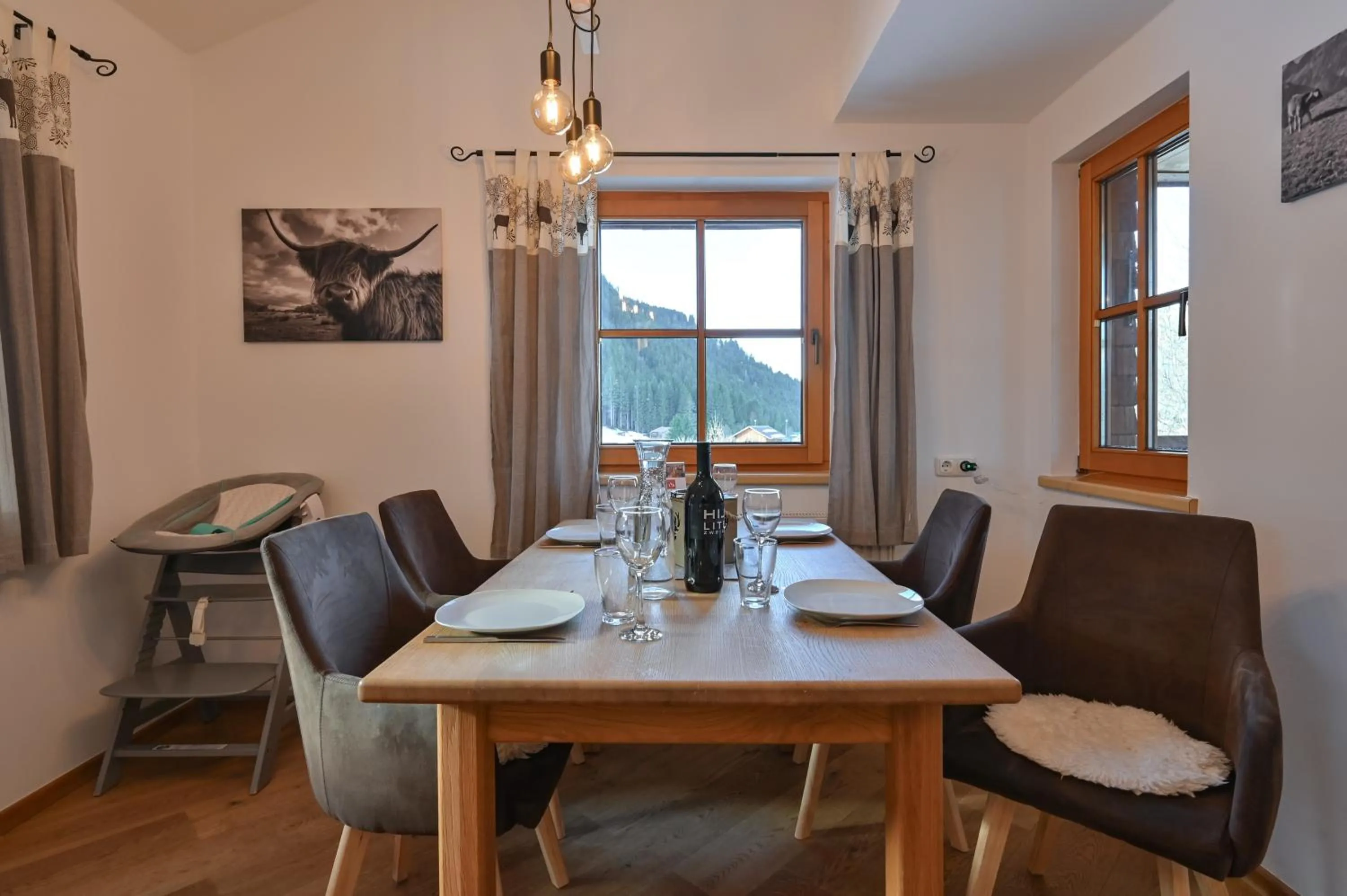 Dining area in Braito's Seaside Lodges und Suites, Ferienhäuser und Ferienwohnungen