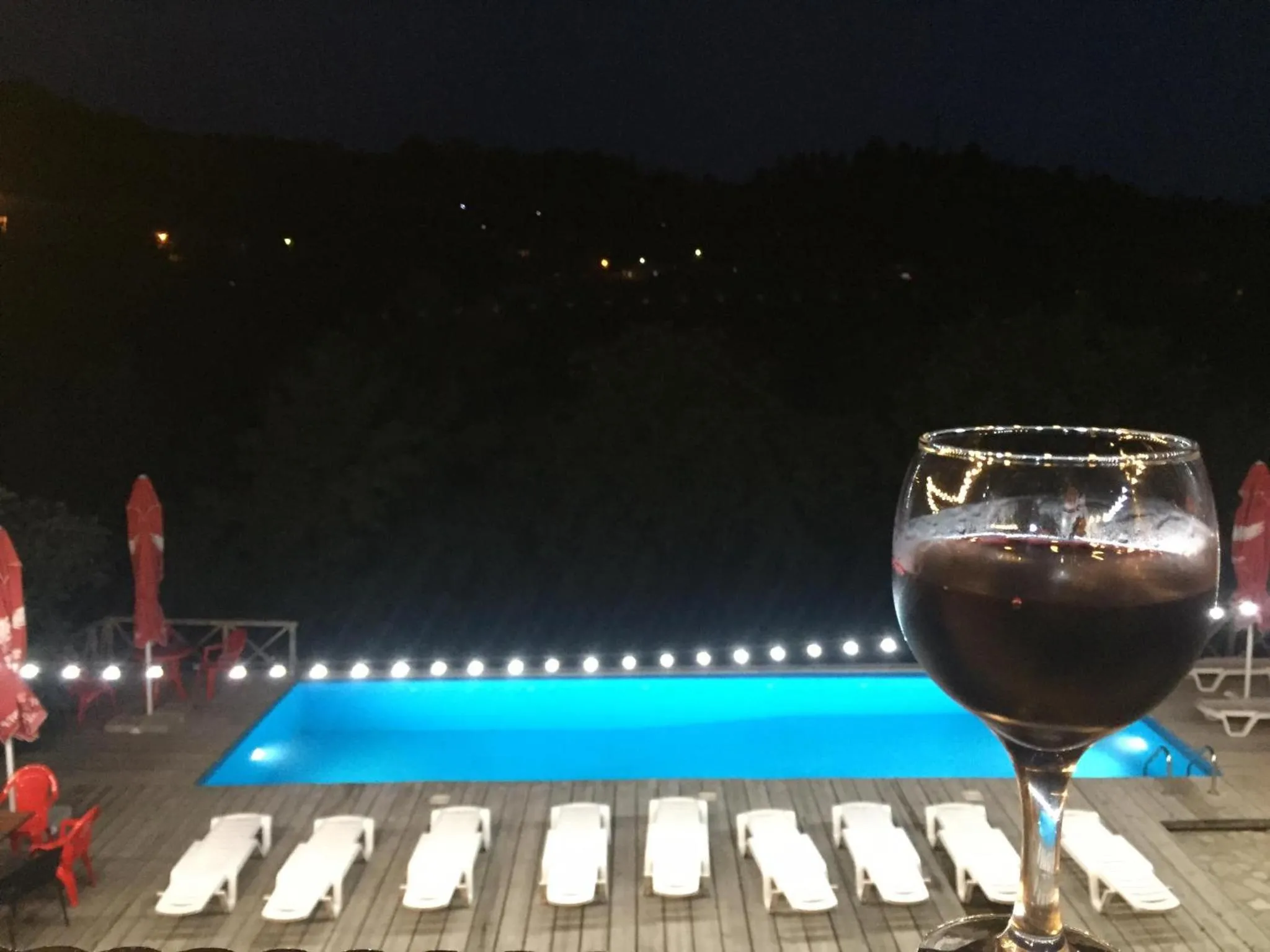 Restaurant/places to eat in Guest House Marani