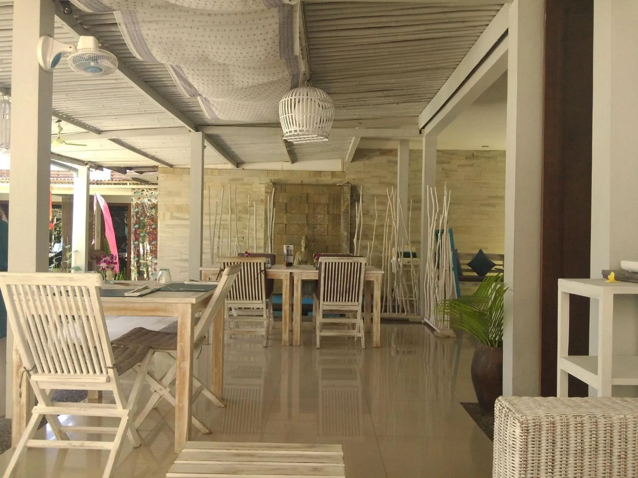 Restaurant/places to eat in Aquaria Eco Resort