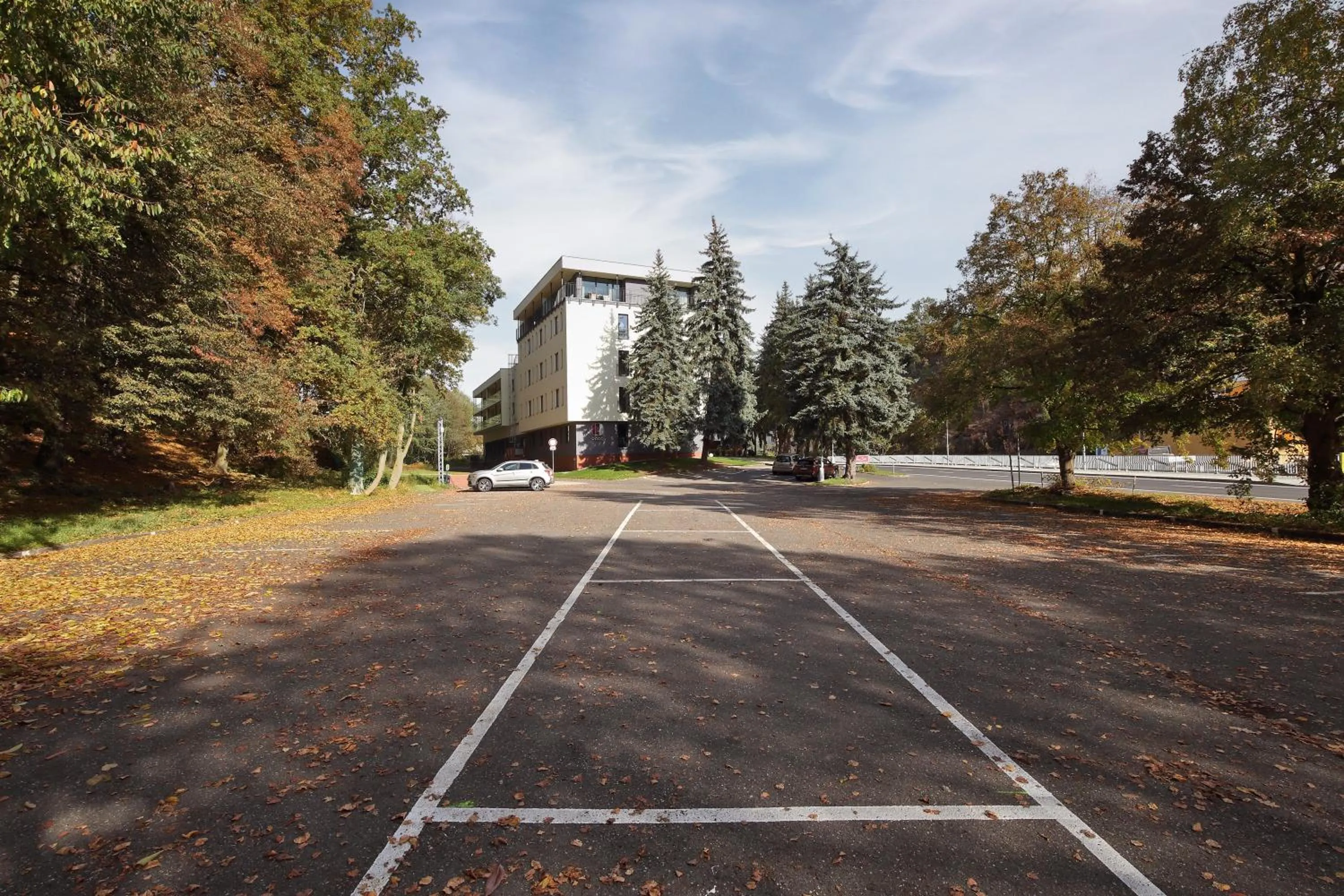 Property building in Carlsbad INN hotel & apartments