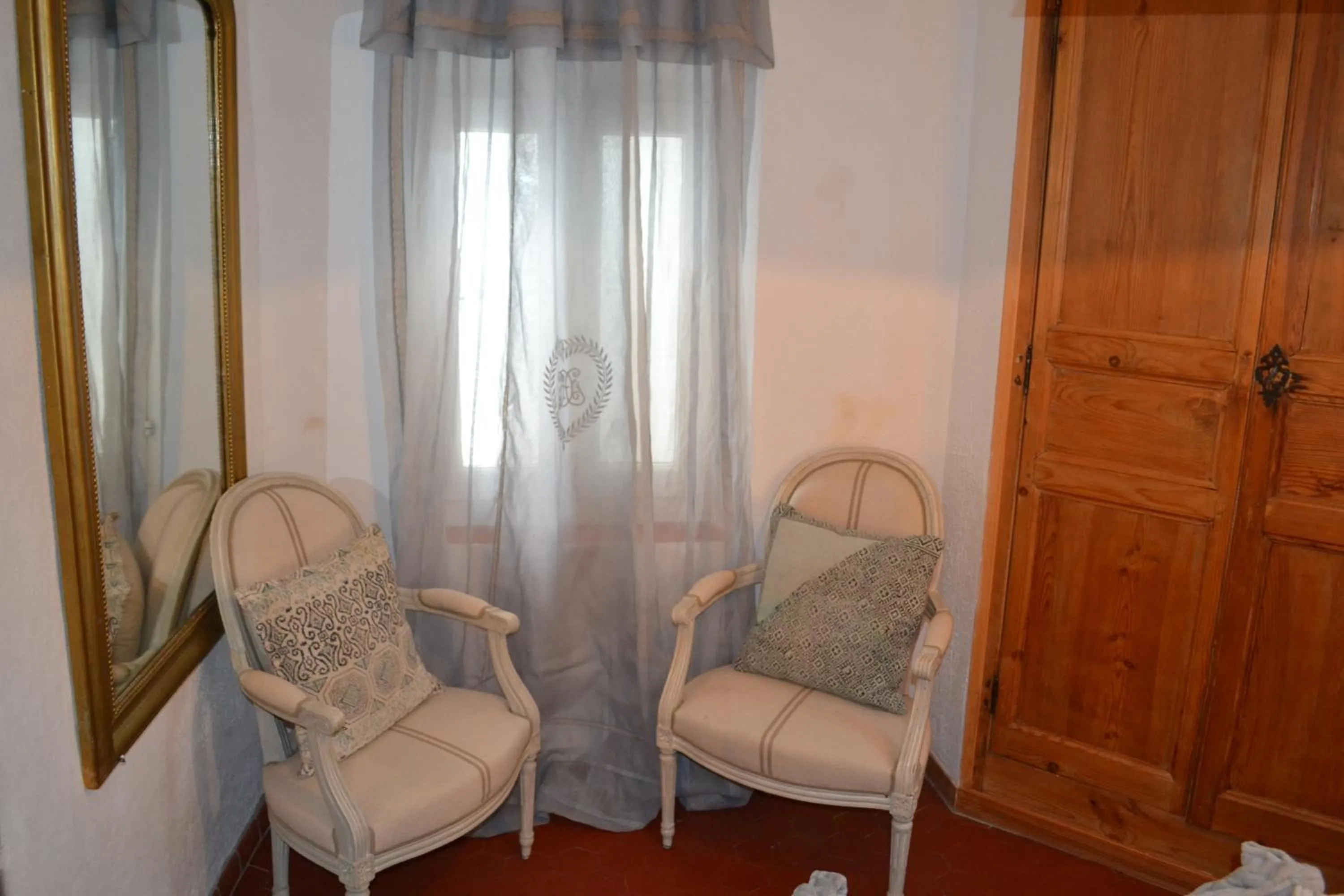 Bedroom in Tivoli en Provence