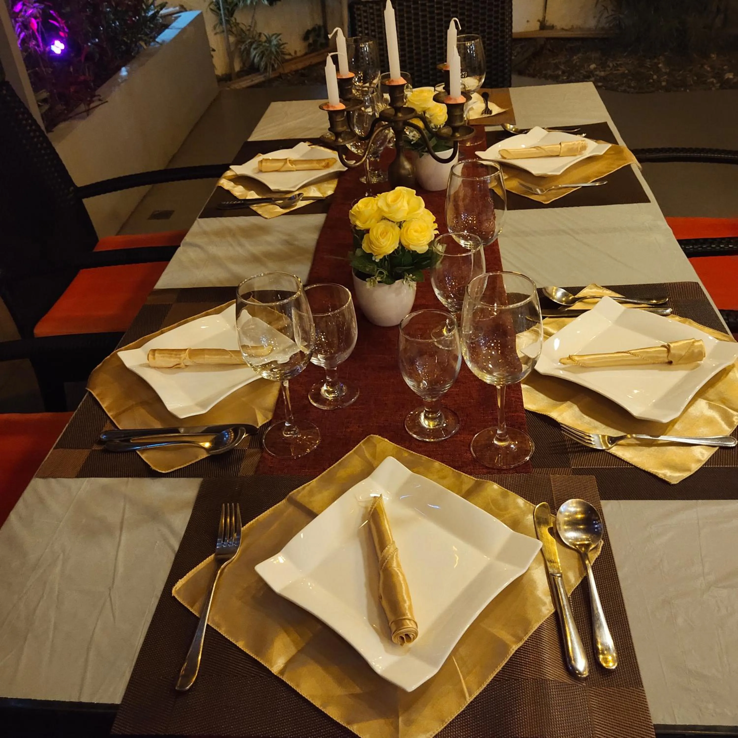 Food and drinks in Garden Village Resort