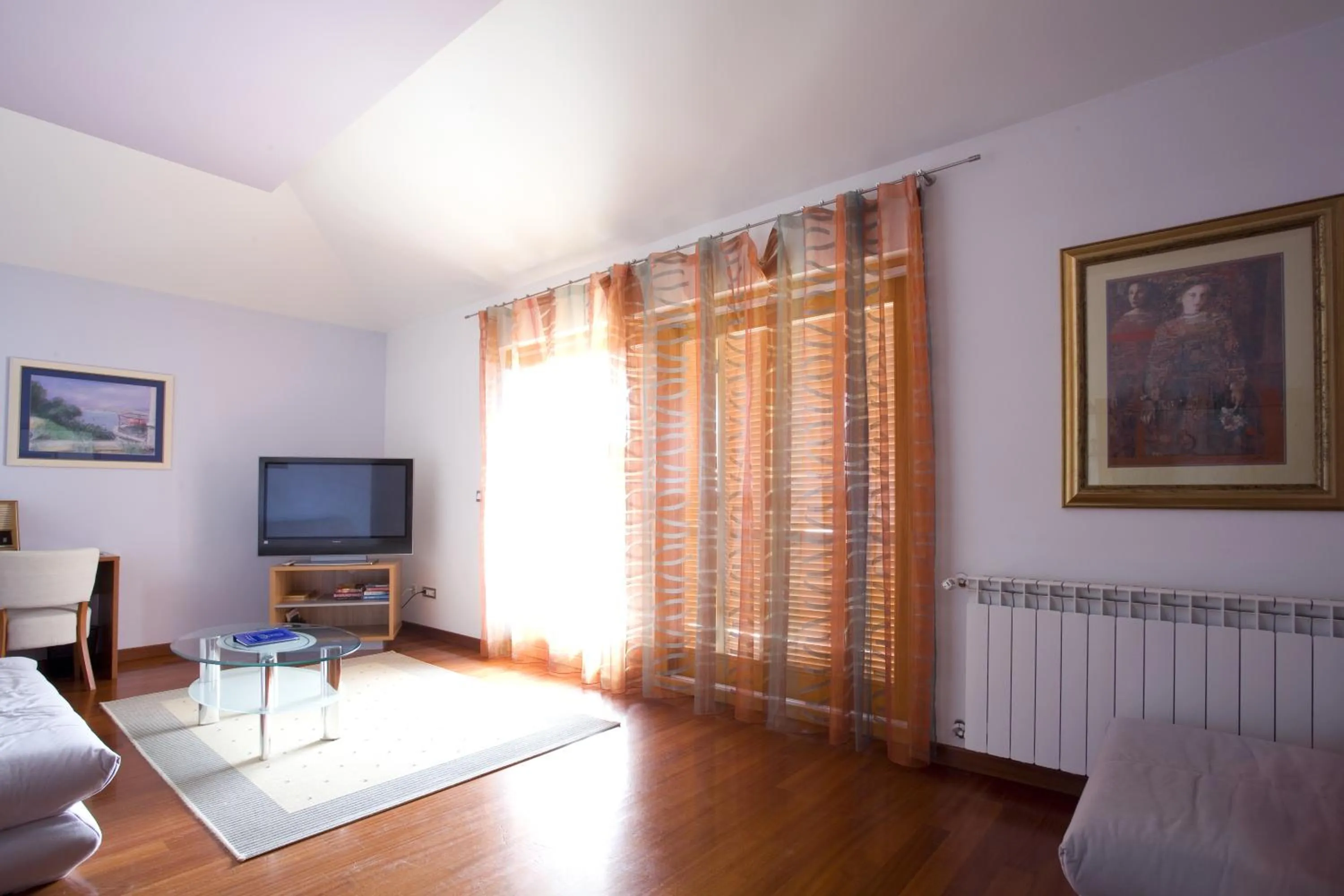 TV and multimedia in Hotel Eden