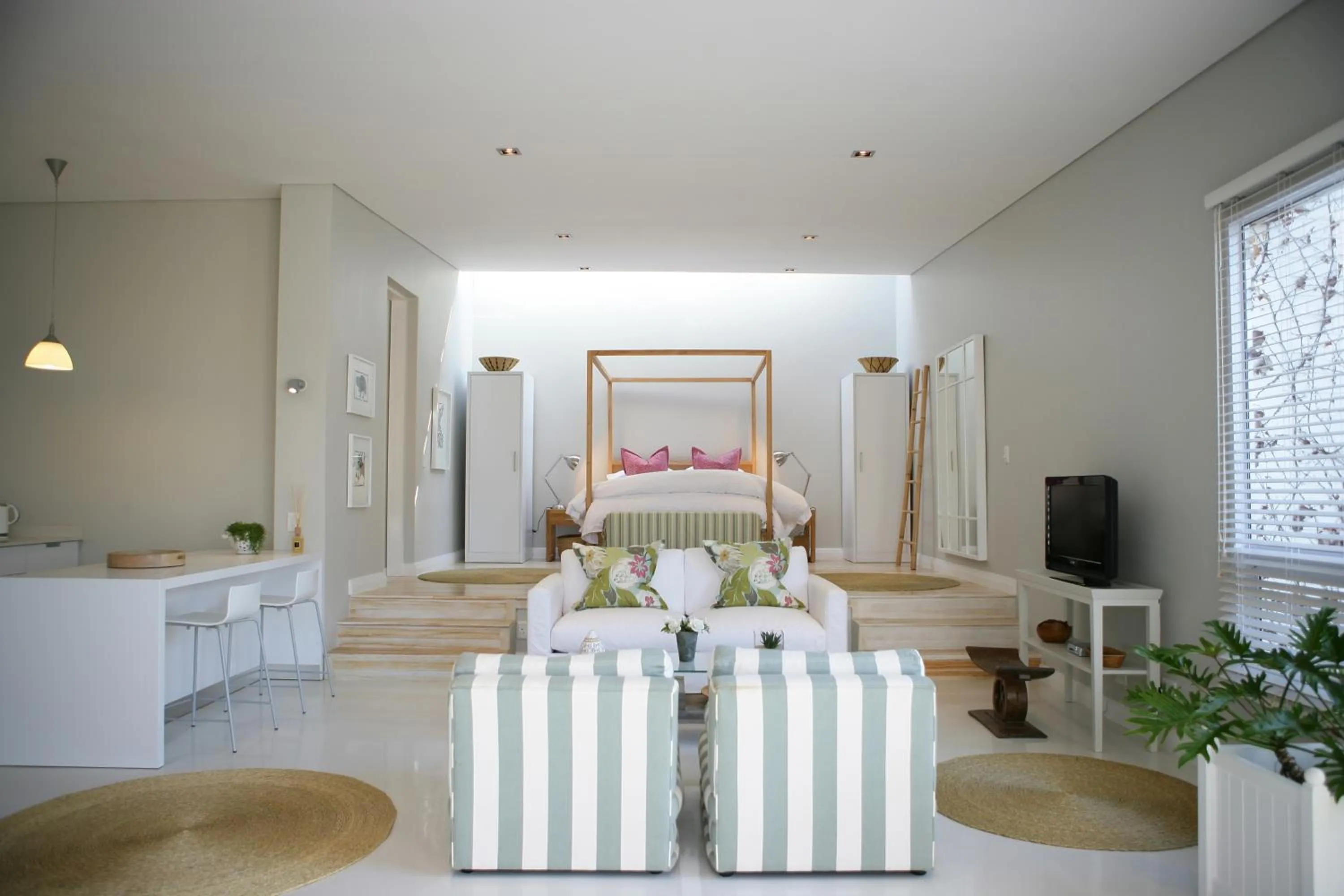 Deluxe Apartment - single occupancy in Lexden Guesthouse