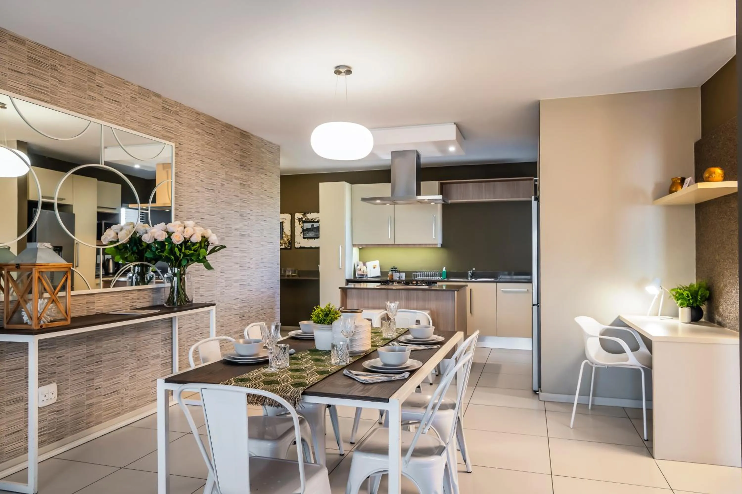 Kitchen or kitchenette in CAG The Hub Bryanston