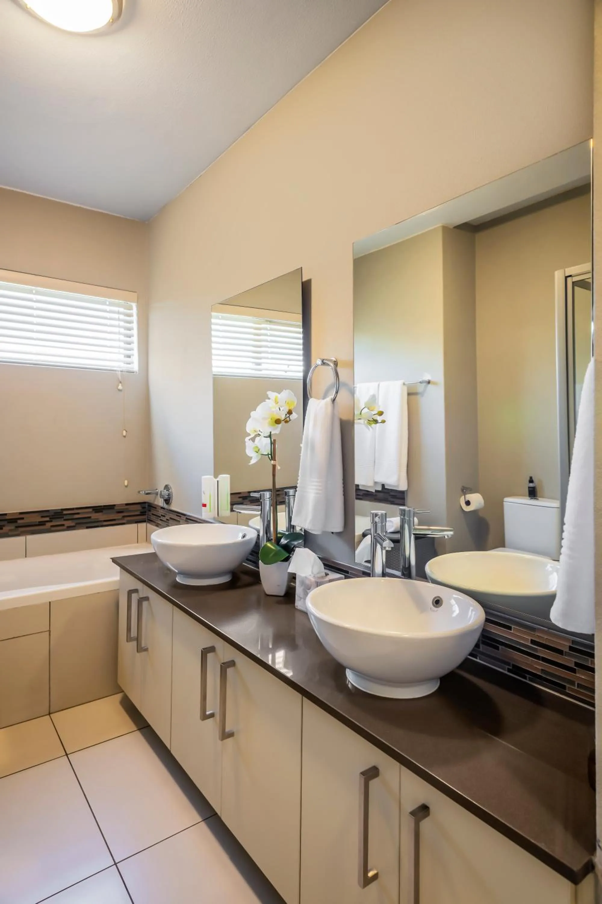Bathroom in CAG The Hub Bryanston