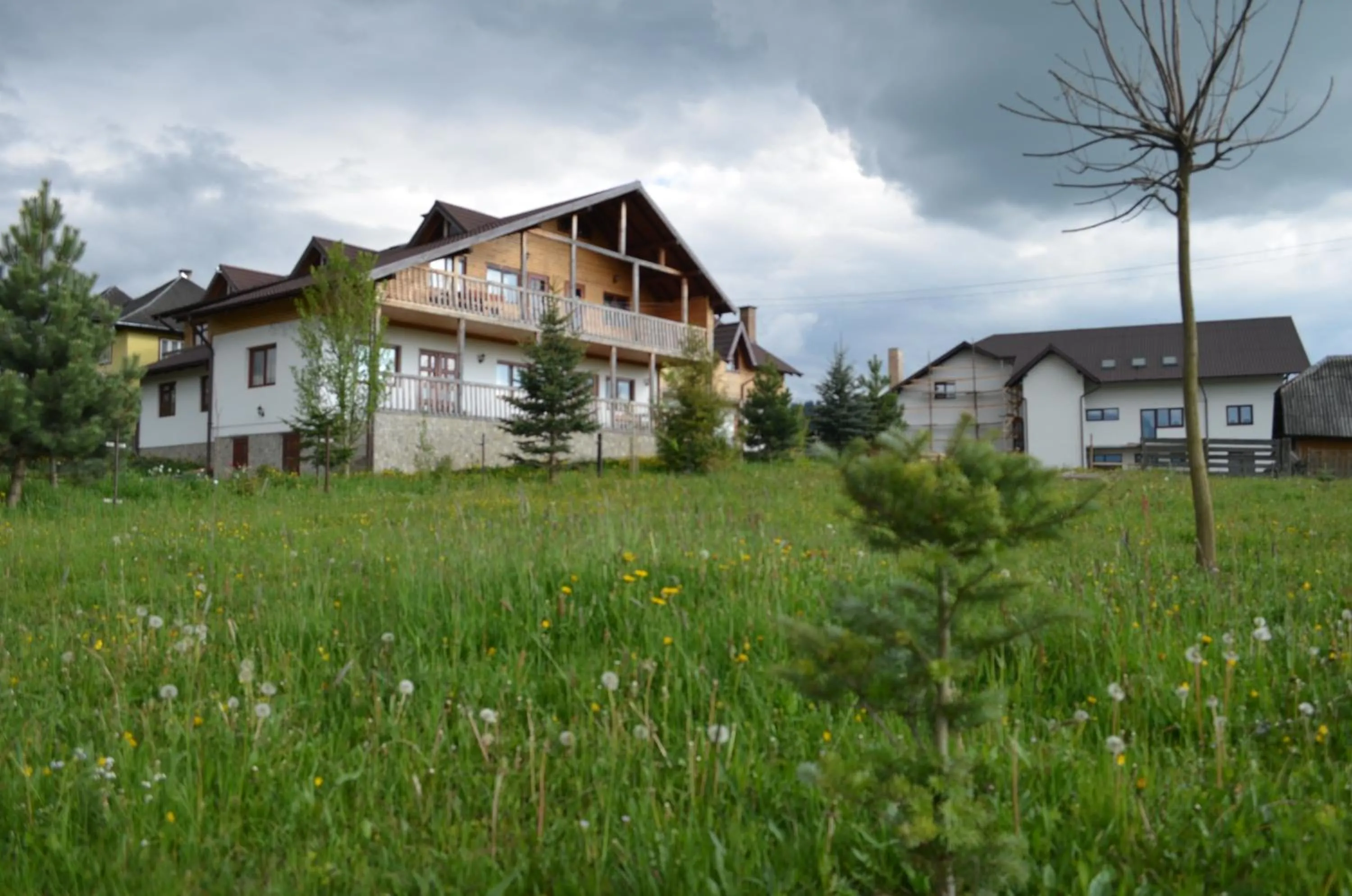 Property building in Pensiunea Arina