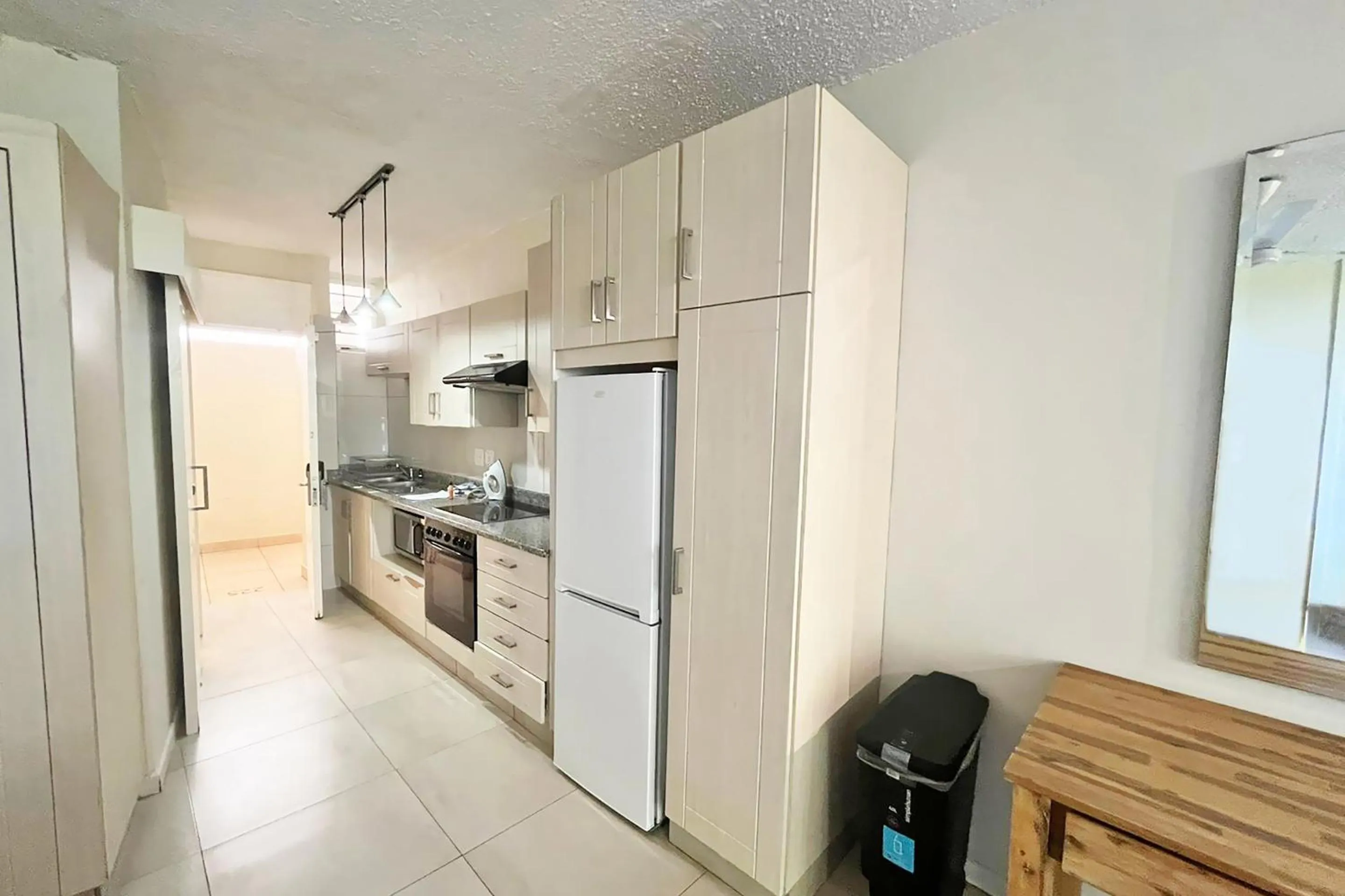 Kitchen or kitchenette in First Group Breakers Resort - Official