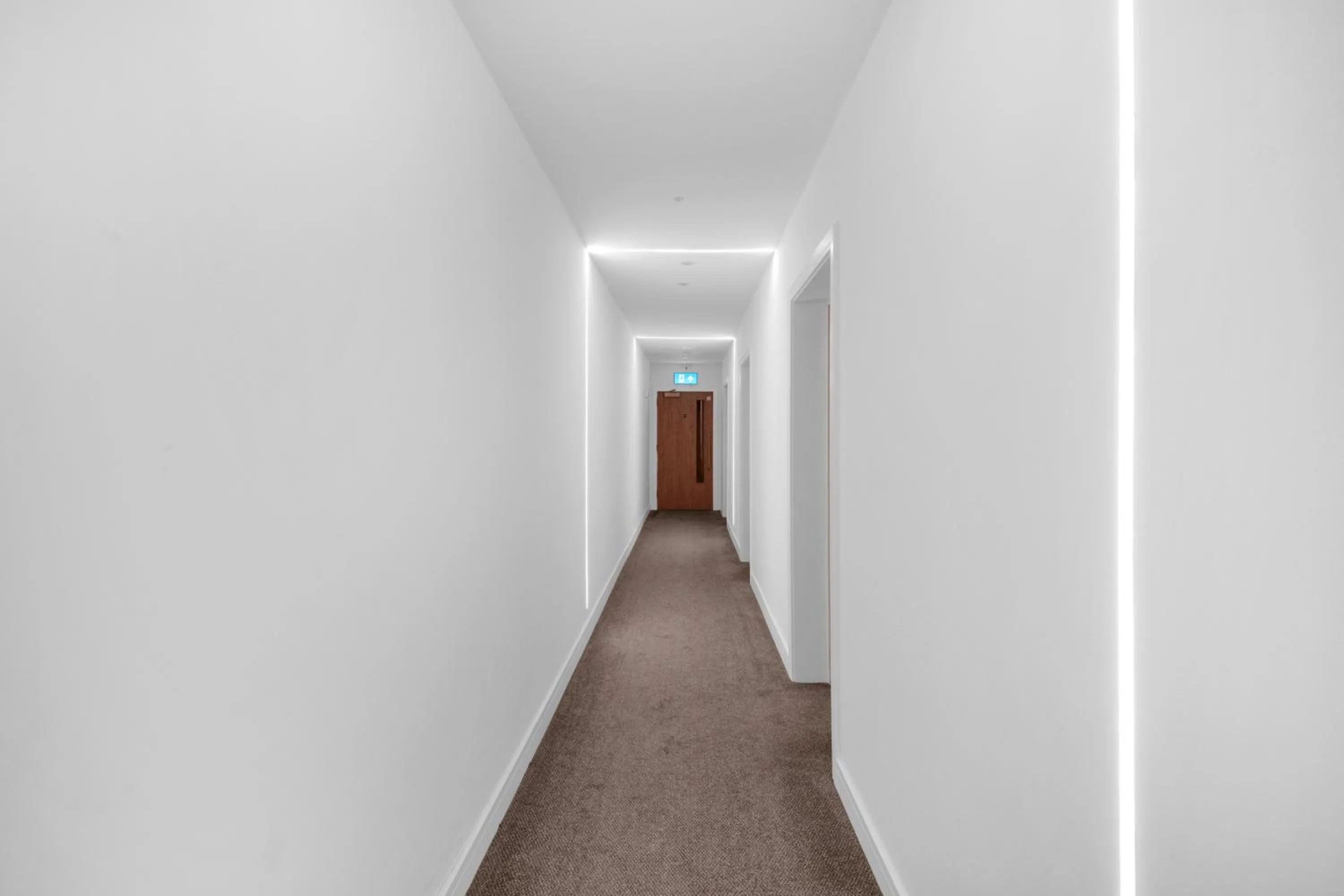 Signature Hotel London