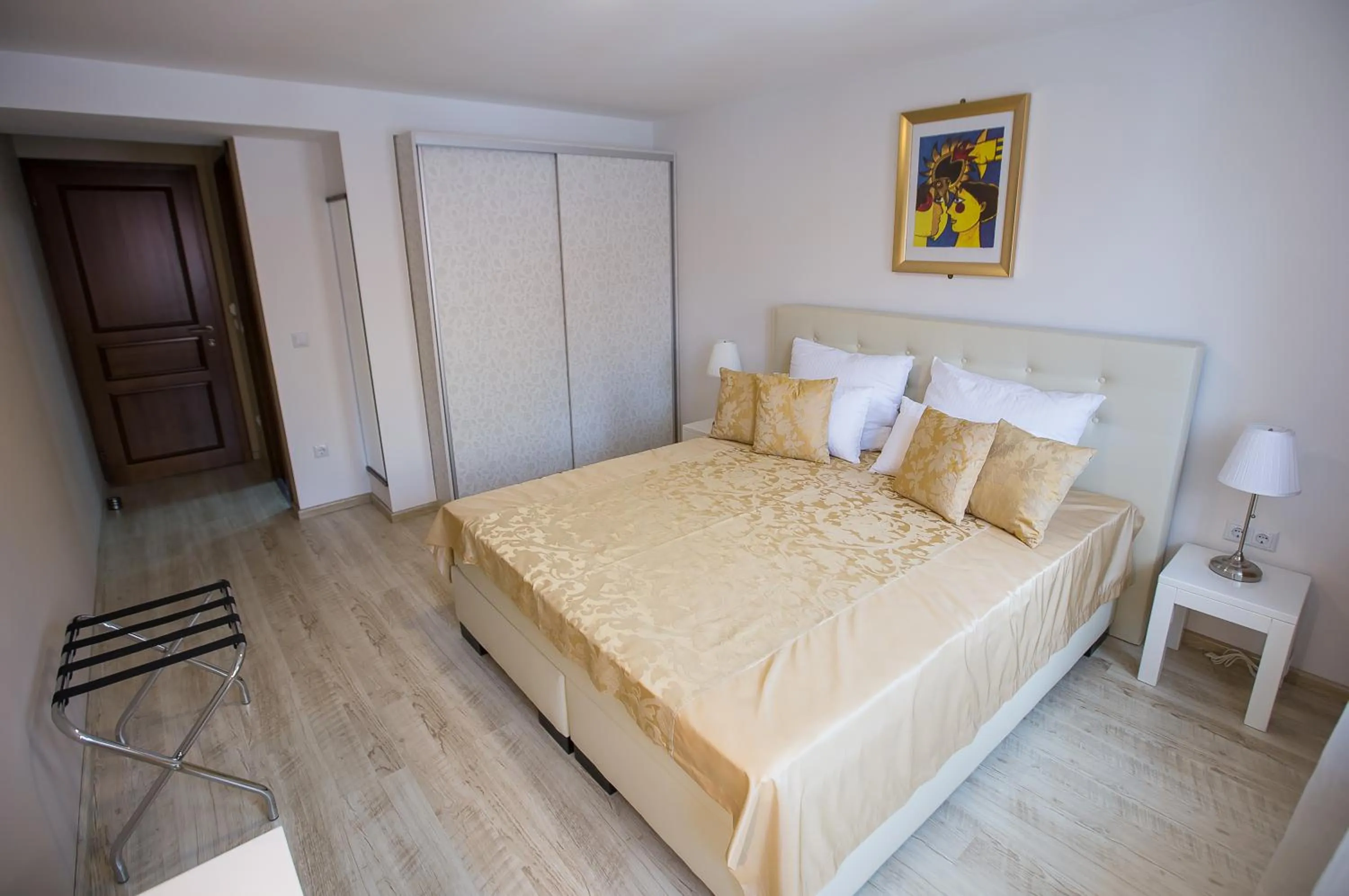 Bed in Heartland City B&B