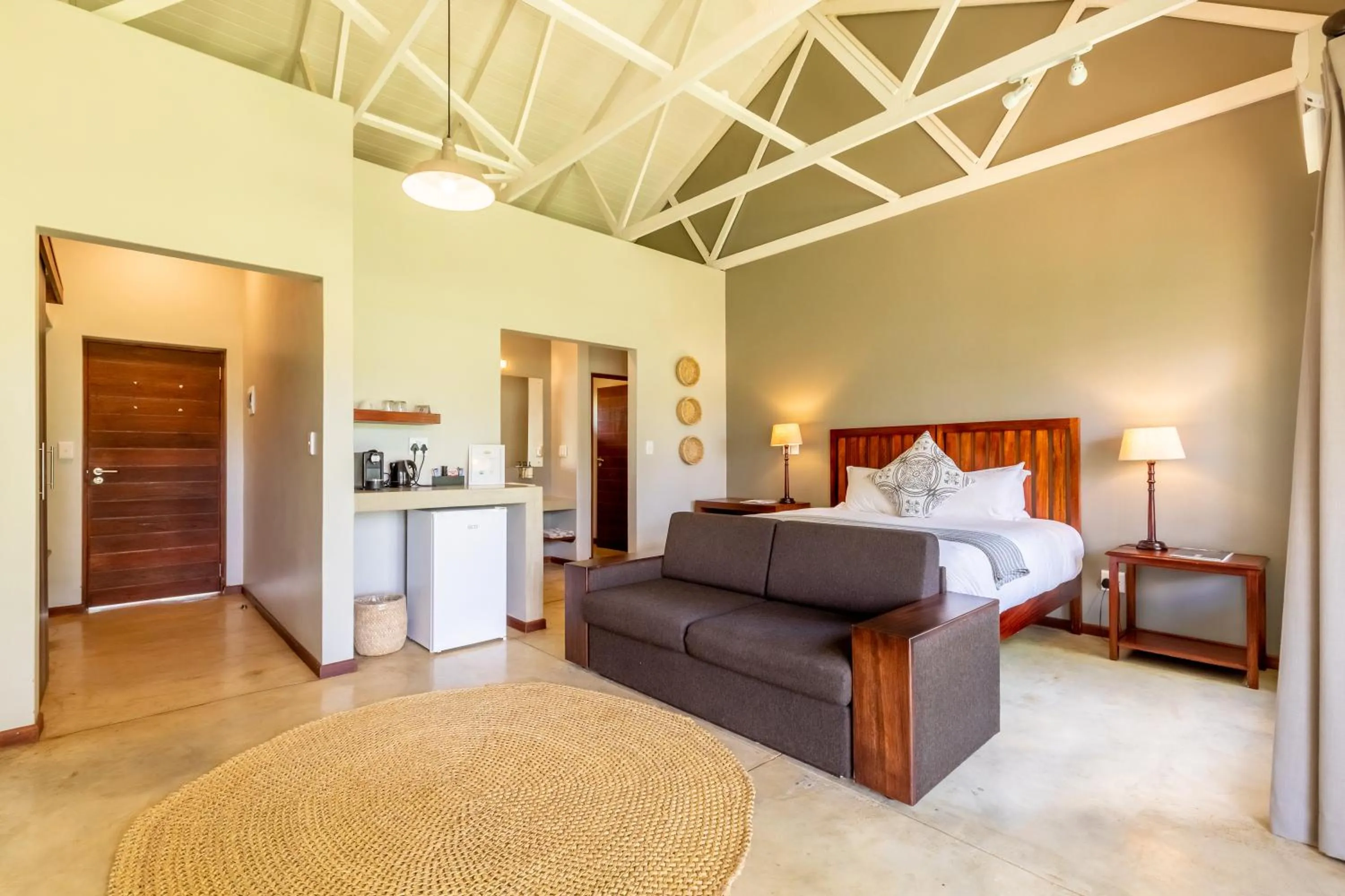 Bed in Hamiltons Lodge & Restaurant