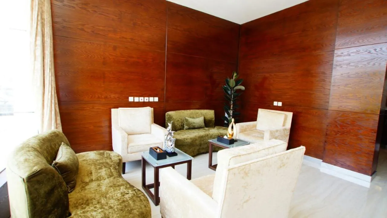 Lobby or reception in Al Muhaidb Residence Sudair