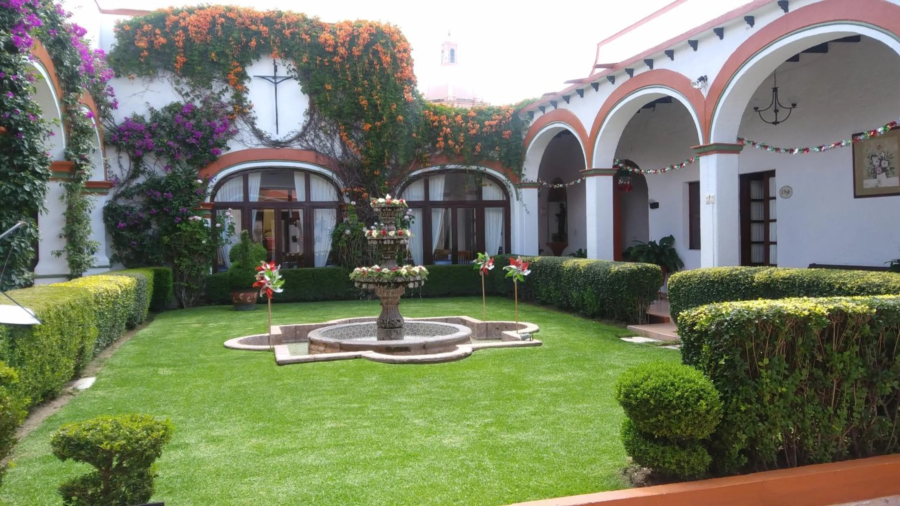 Day in Posada del Virrey